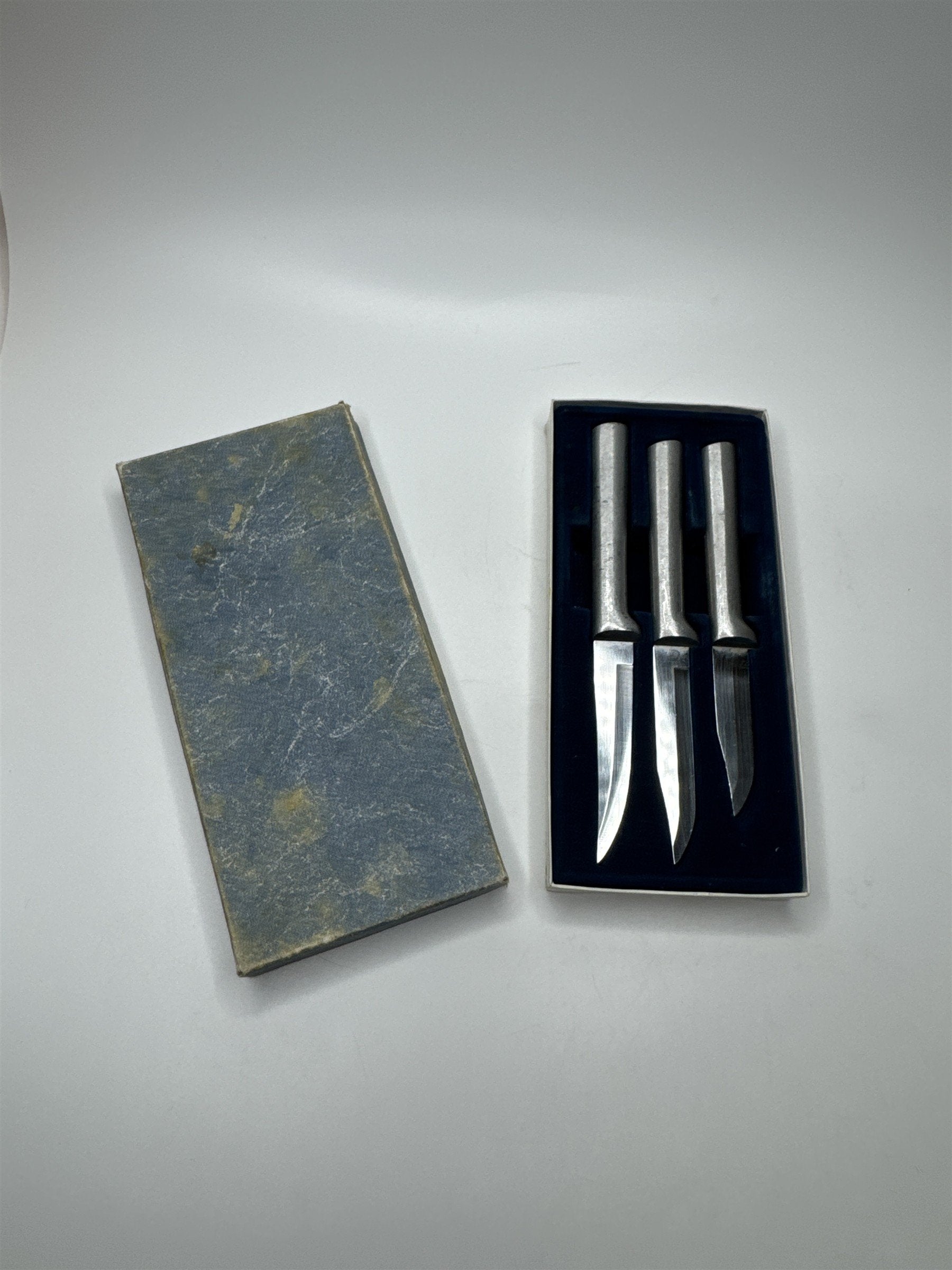 Vintage Rada Mfg Co Maker of The Aluminum Handle Cutlery Set of 3 Kitchen Knives
