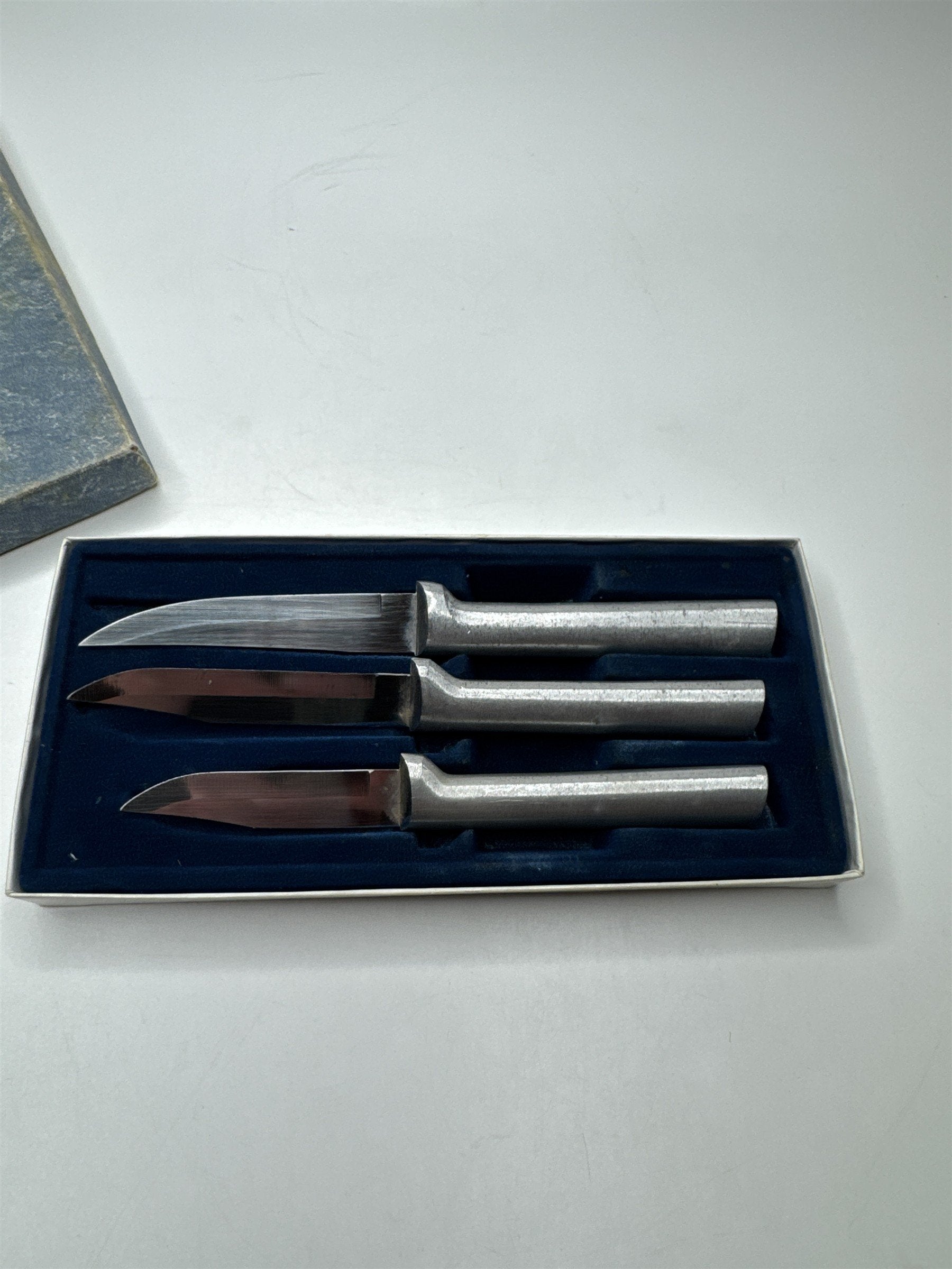 Vintage Rada Mfg Co Maker of The Aluminum Handle Cutlery Set of 3 Kitchen Knives