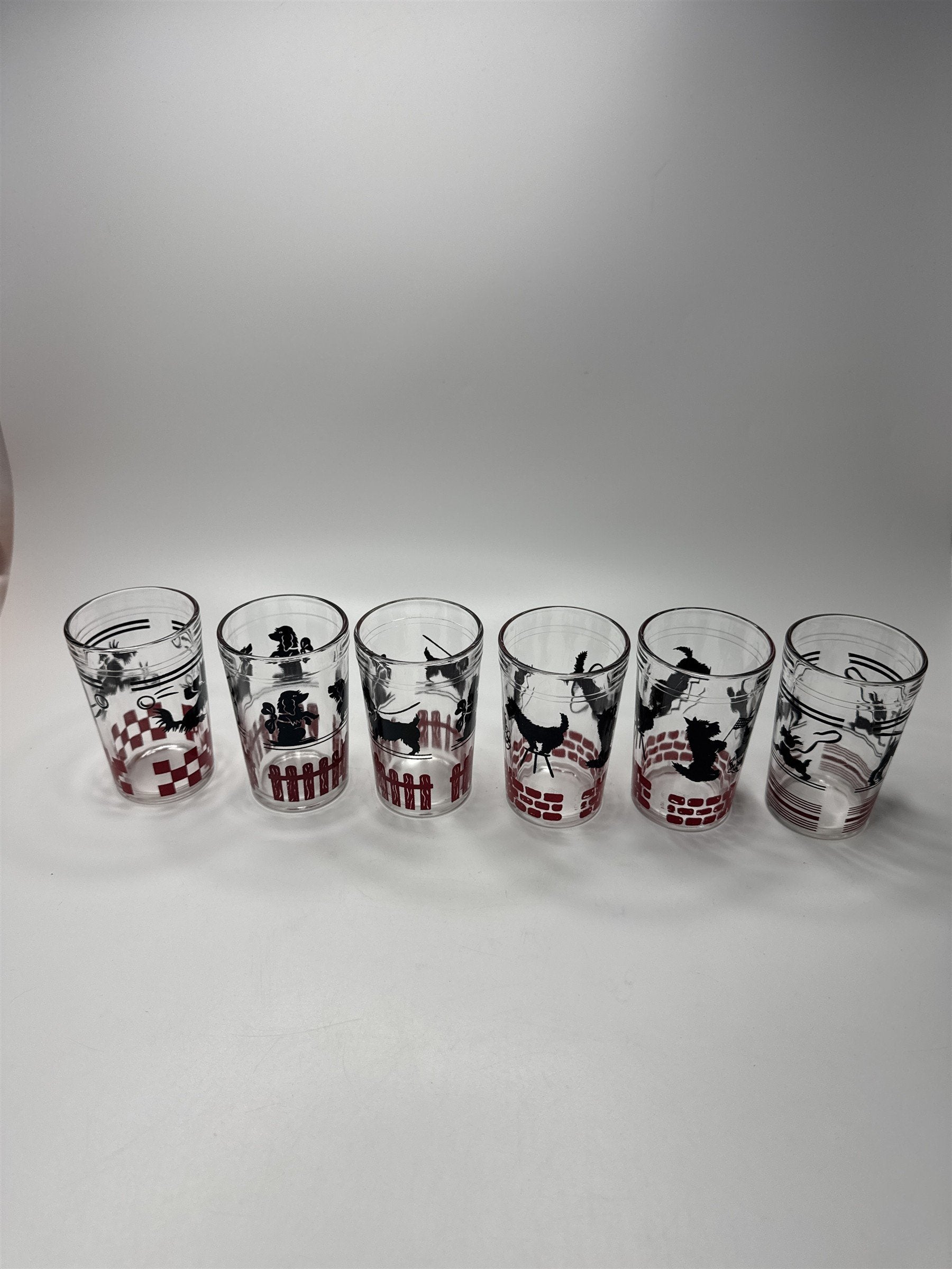 Set of 6 Vtg Hazel Atlas MCM Puppy Dogs Having Fun Doing Tricks Juice Glasses