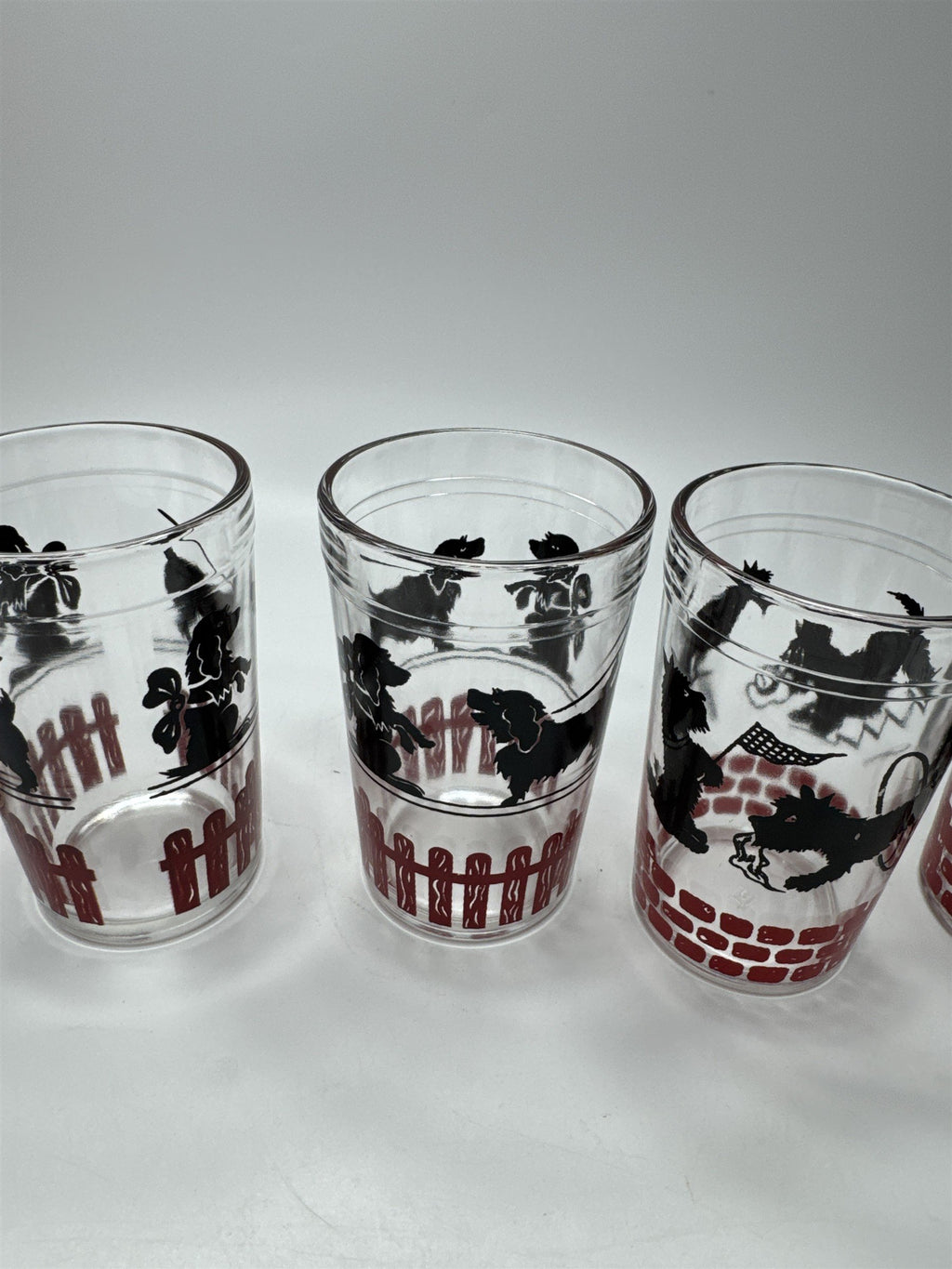 Set of 6 Vtg Hazel Atlas MCM Puppy Dogs Having Fun Doing Tricks Juice Glasses