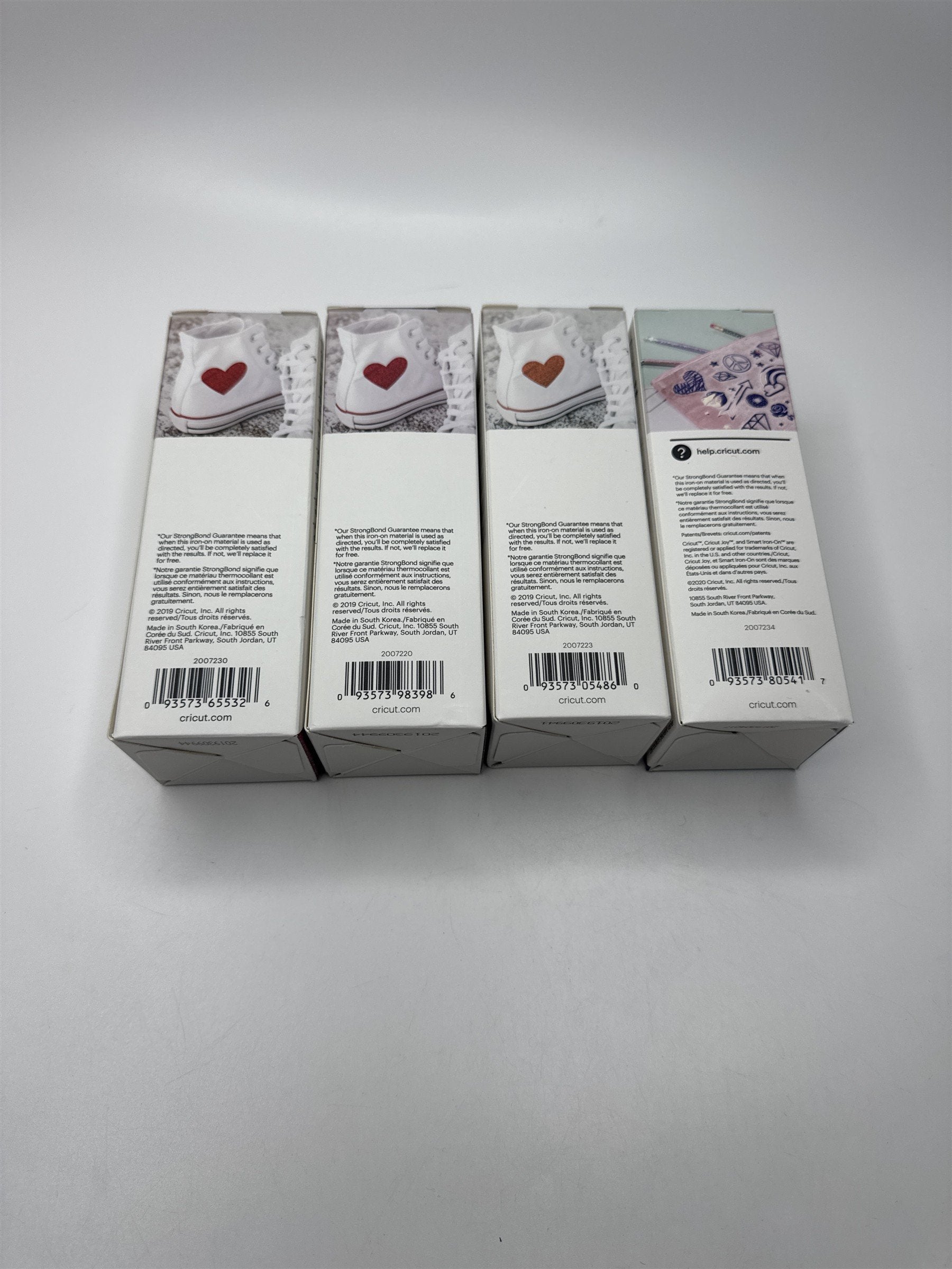 Lot of 4 Cricut Joy Smart Iron-On Metallic/Glitter Sheets Pink/Black/White/Blue