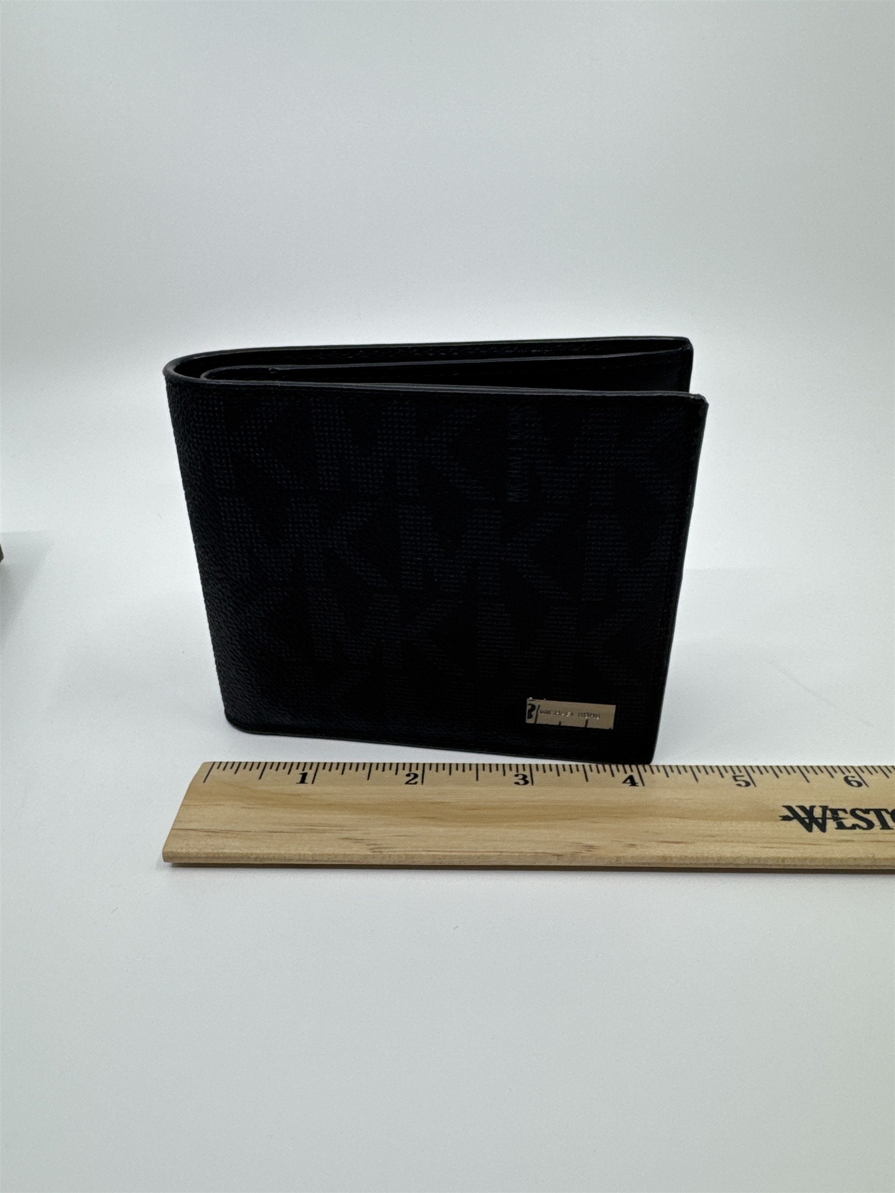 Michael Kors Black Bifold Leather Men's Jet Set Wallet New