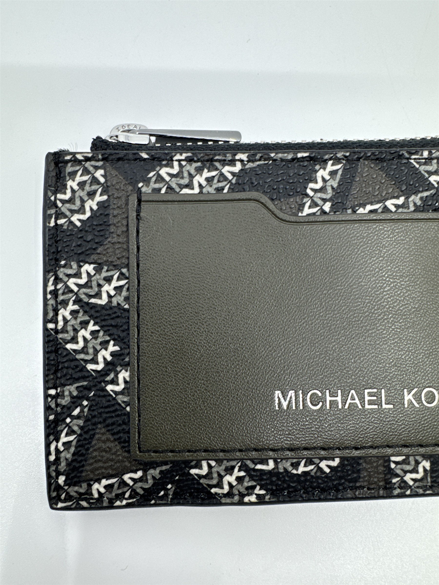 Michael Kors Men's Leather Olive/Army Green Zip Wallet/Card Holder