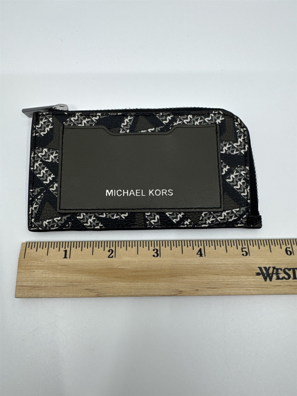 Michael Kors Men's Leather Olive/Army Green Zip Wallet/Card Holder