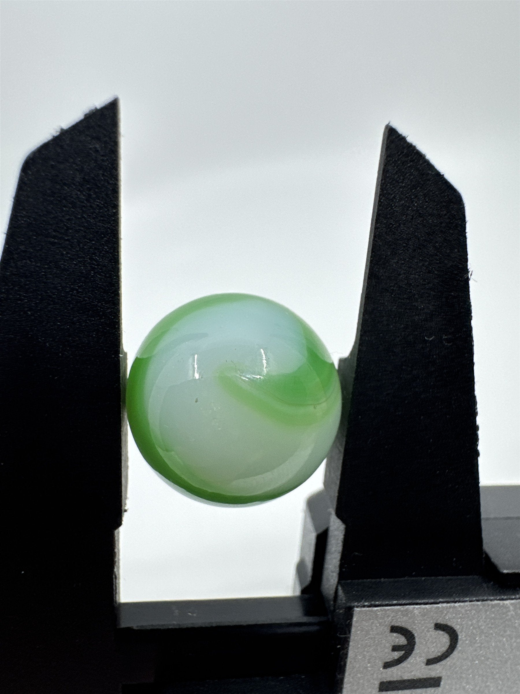 Vintage Akro Agate Art Swirl Glass Marble 0.63"/16.2mm White/Green Swirl