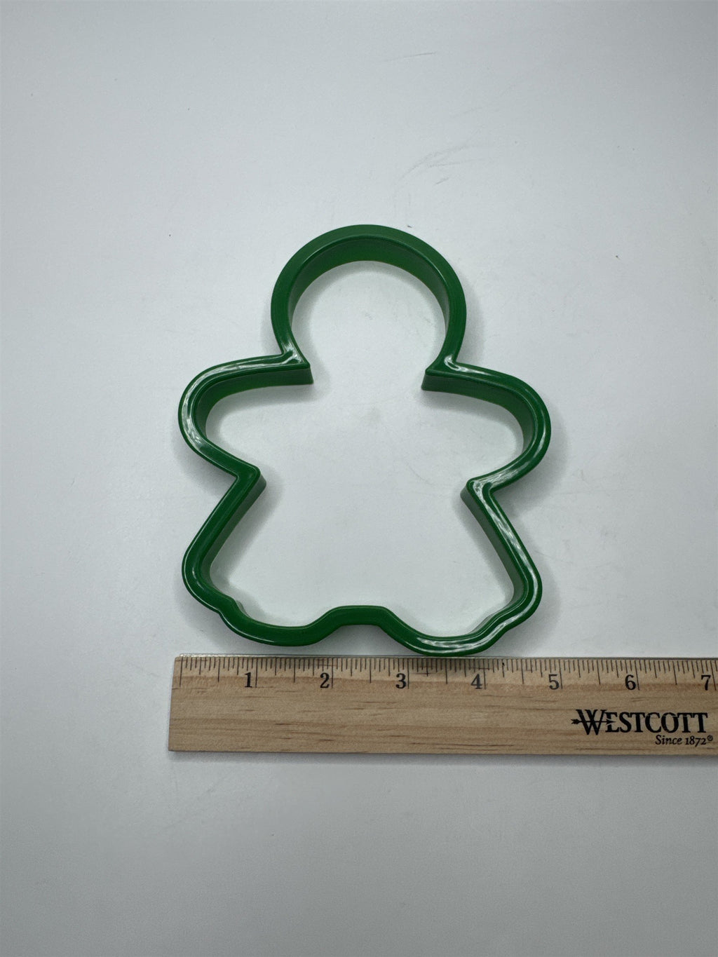 Lot of 5 Large Cookie Cutters Including a Star, Two Circles, and Gingerbread