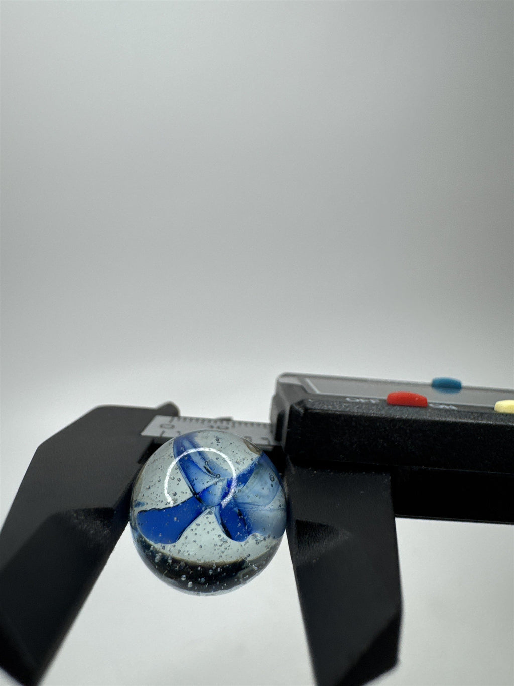 Vintage Art Swirl Glass Marble 0.63"/16.2mm Clear/Blue 3-Strand (Cat's Eye?)