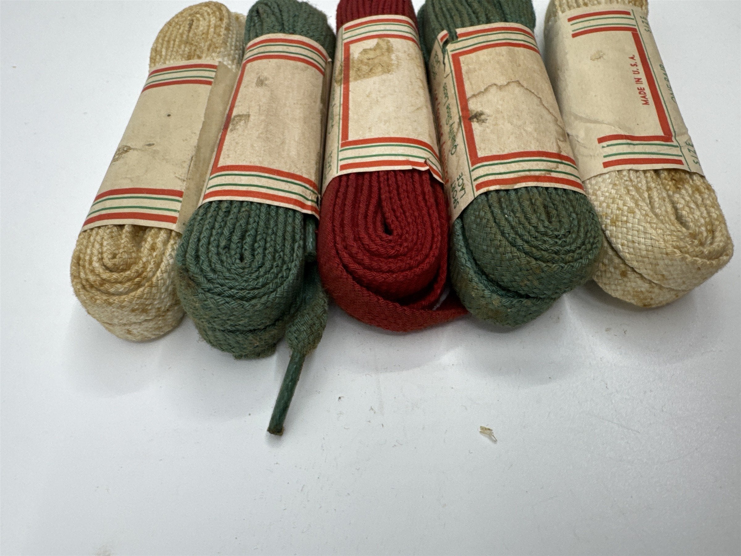 Set of 5 Vintage Johnny Jones Jr. Quality Shoelaces Red, White, Green Size 72