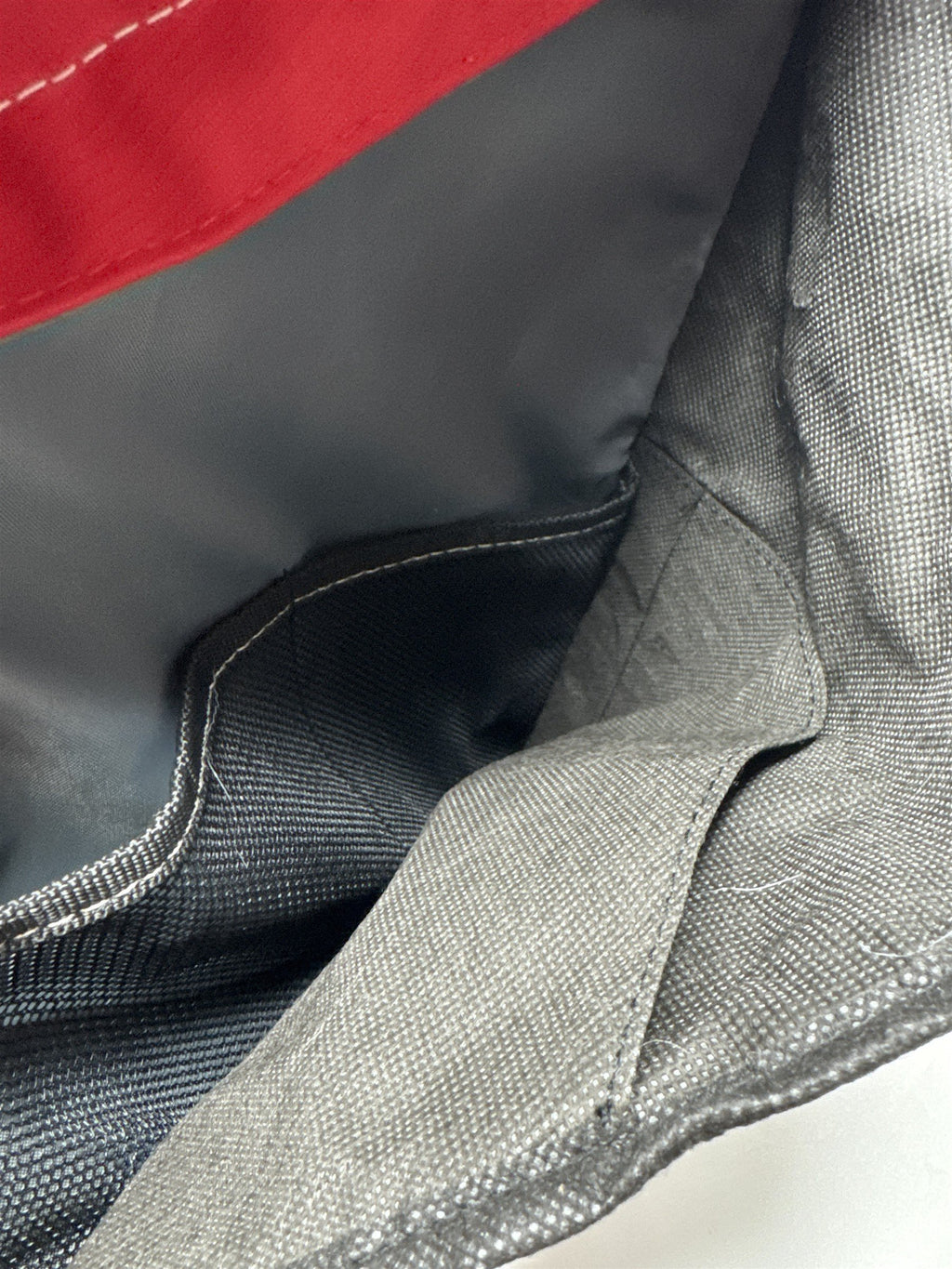 SportClips Haircuts Employee Sling Bag /w 2 Zipper Pockets and Organization