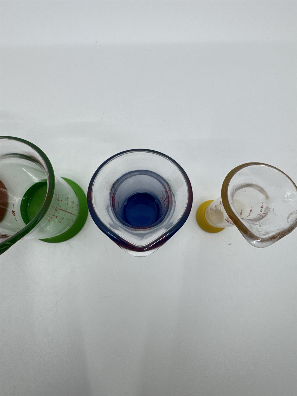 Set Of Four OXO Mini Measuring Beakers 4,2,1 Tablespoon and 1 Teaspoon