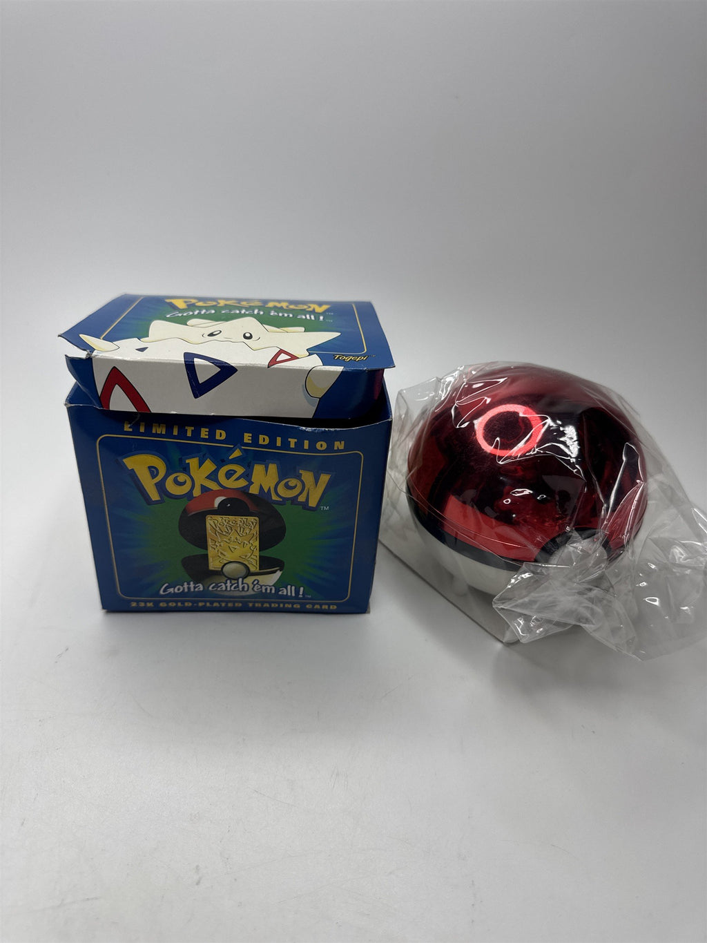 Vintage 1998 Pokemon Limited Edition Togepi 23K Gold-Plated Trading Card IN BOX