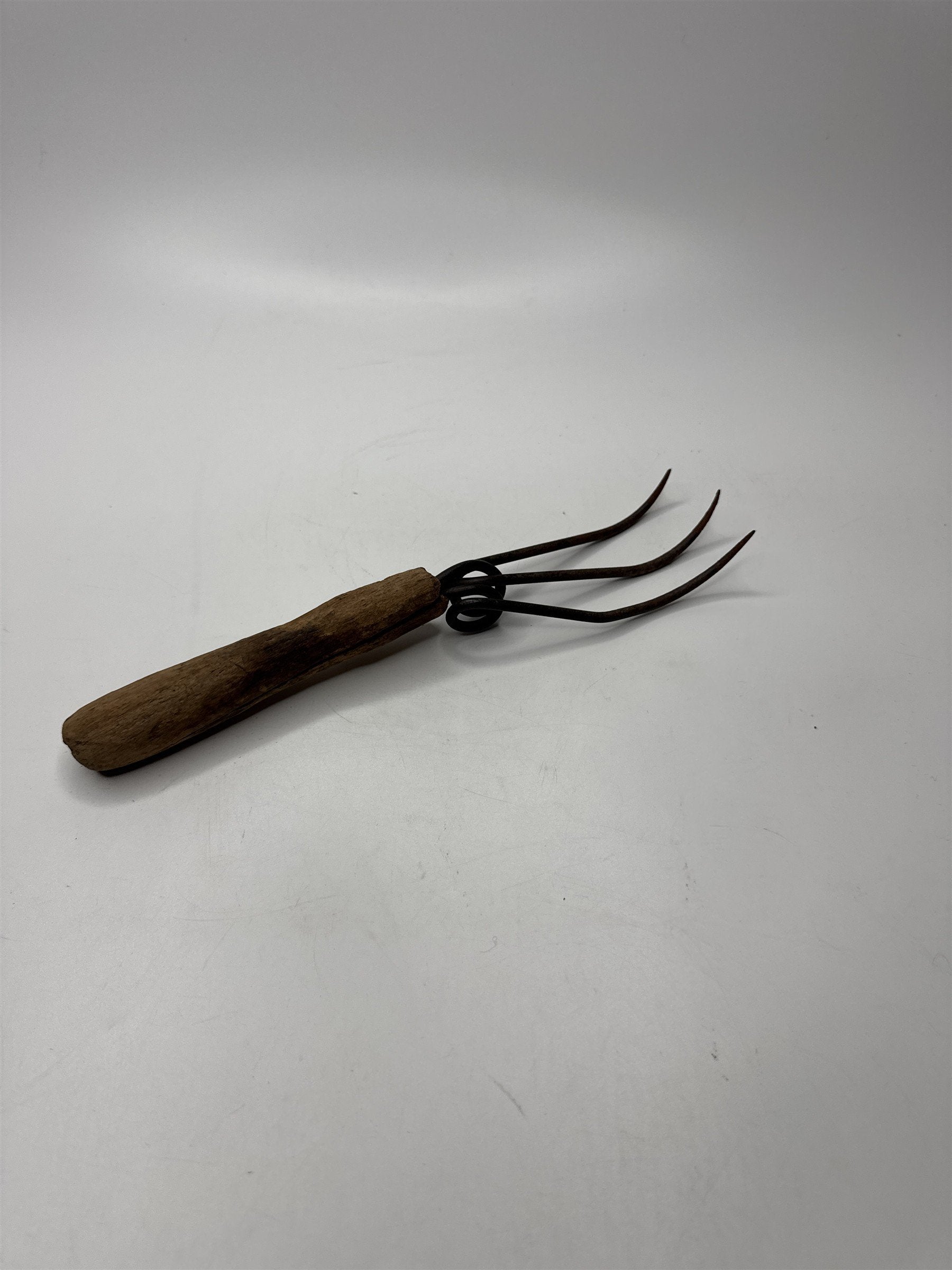 Vintage Small Hand Rake Garden Farm Tool Primitive 3 Tine Prong Cultivation Tool