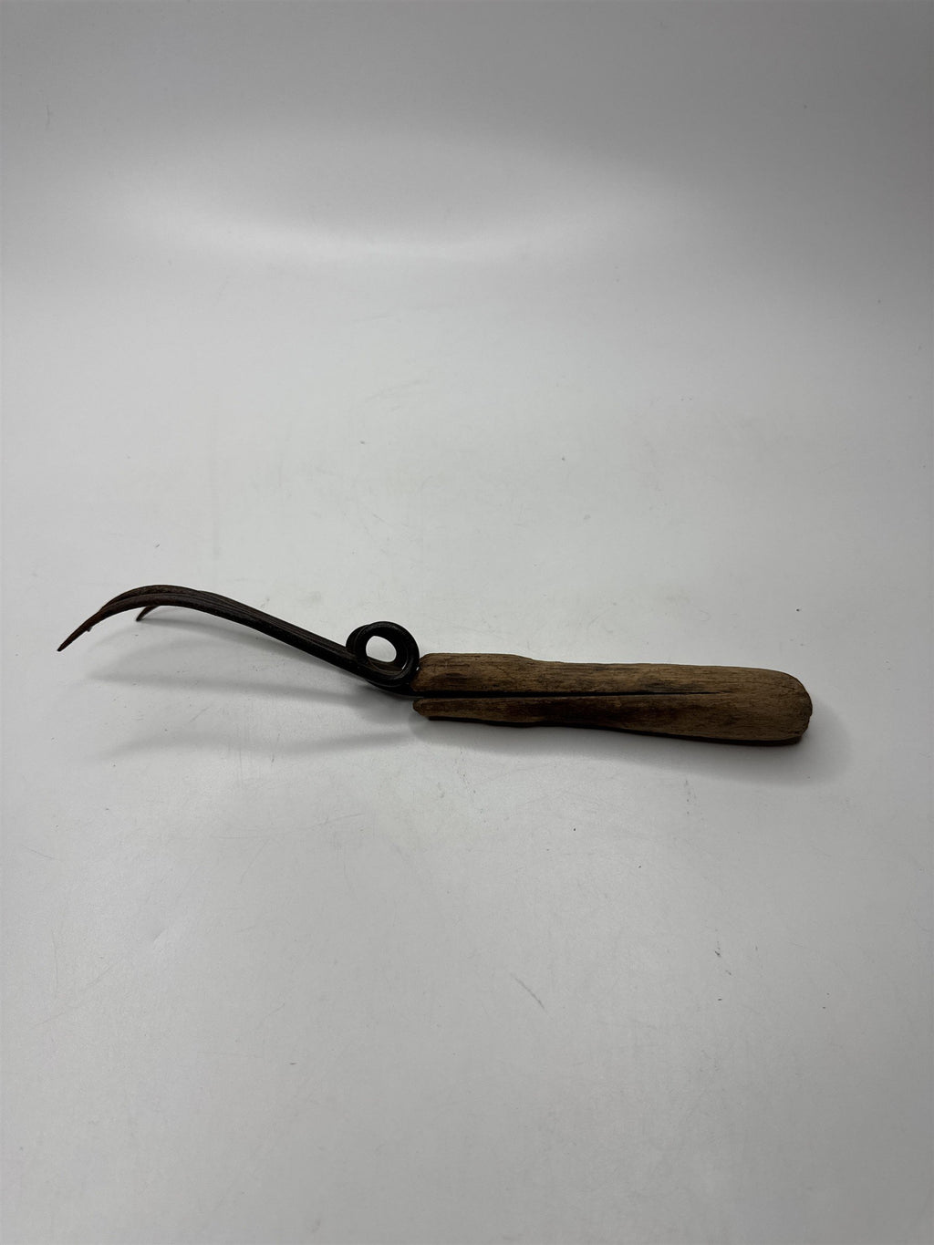 Vintage Small Hand Rake Garden Farm Tool Primitive 3 Tine Prong Cultivation Tool