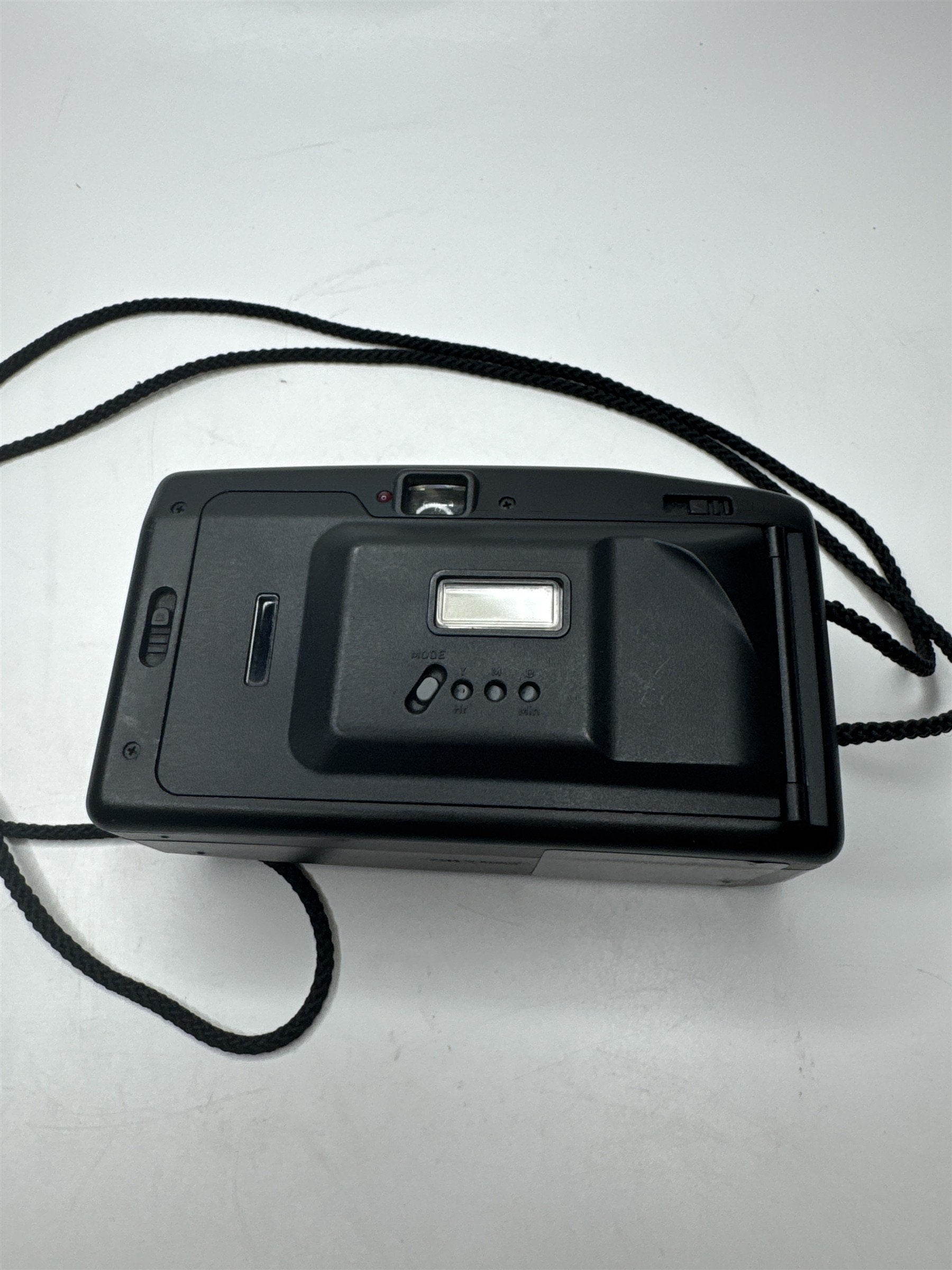 Vivitar PS90 Date-A-Print Auto Focus DX Camera