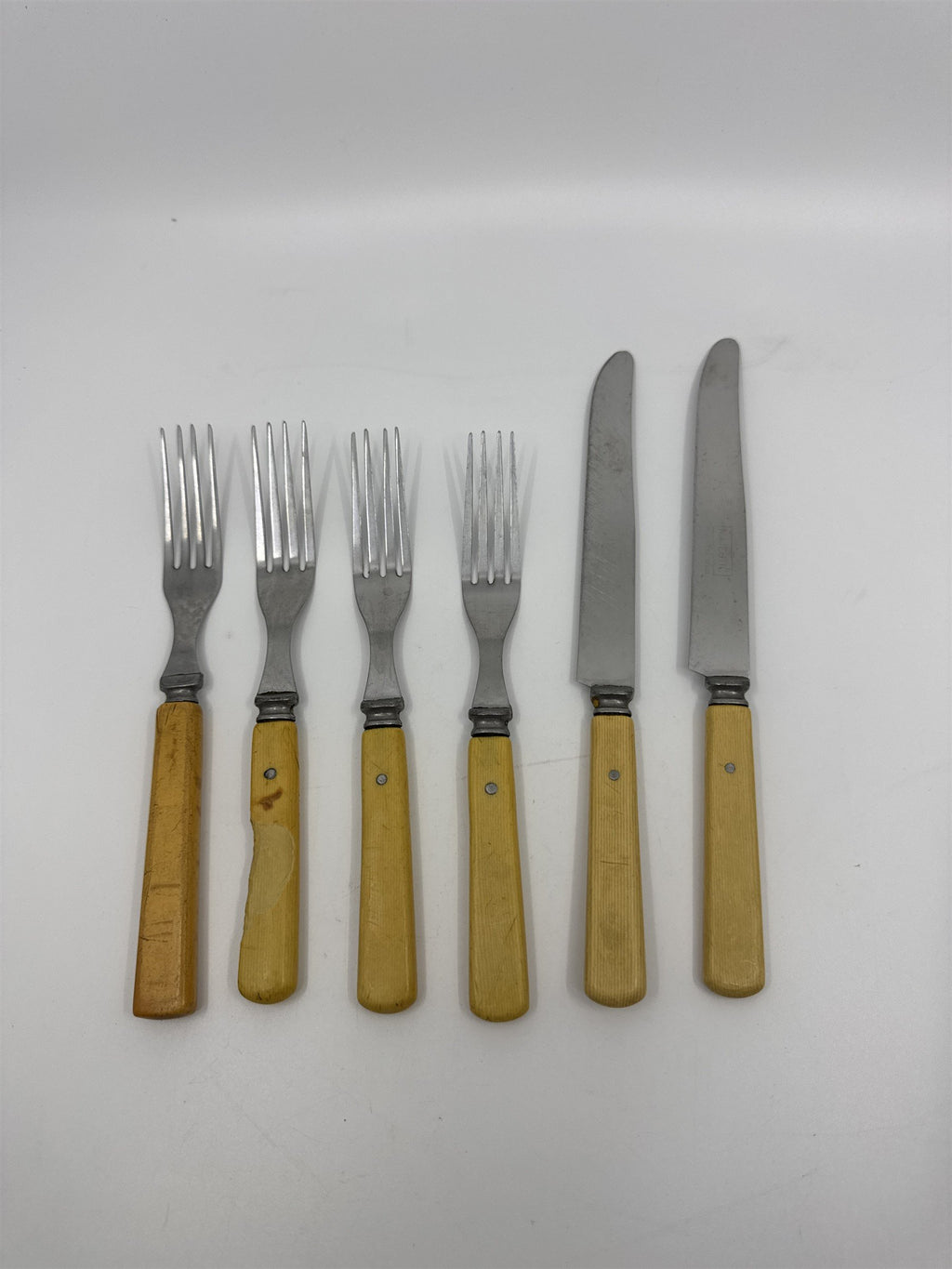 VINTAGE USA Stainless Flatware Set 6 Pc Knives Forks Mid Century Modern