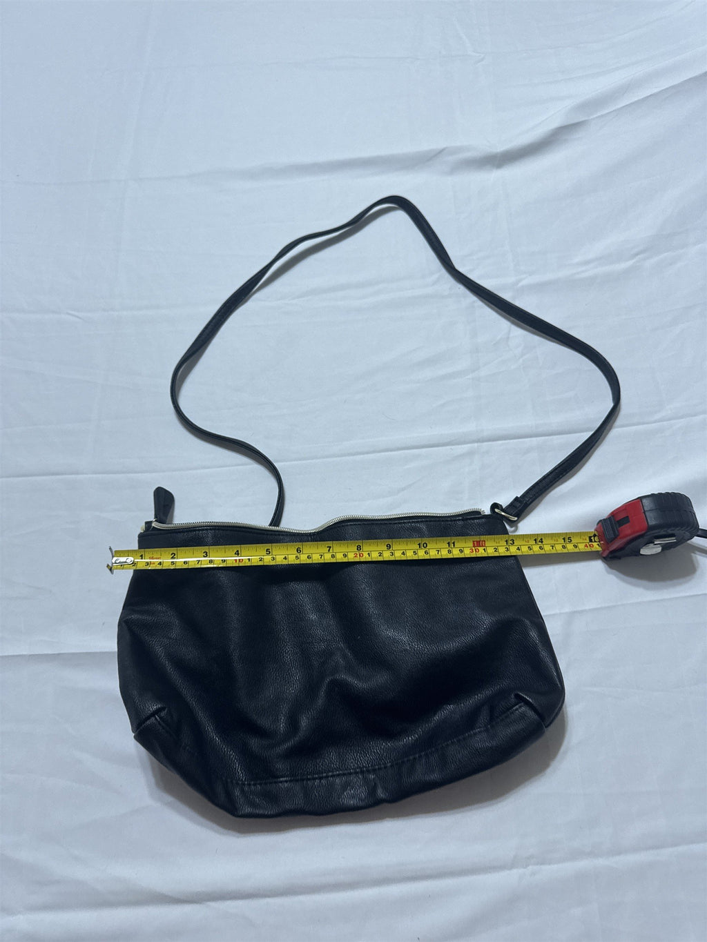 Womens Betsey Johnson Black Shoulder Bag Purse Floral Interior Print Pattern