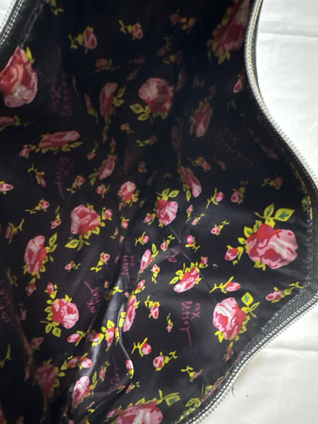 Womens Betsey Johnson Black Shoulder Bag Purse Floral Interior Print Pattern