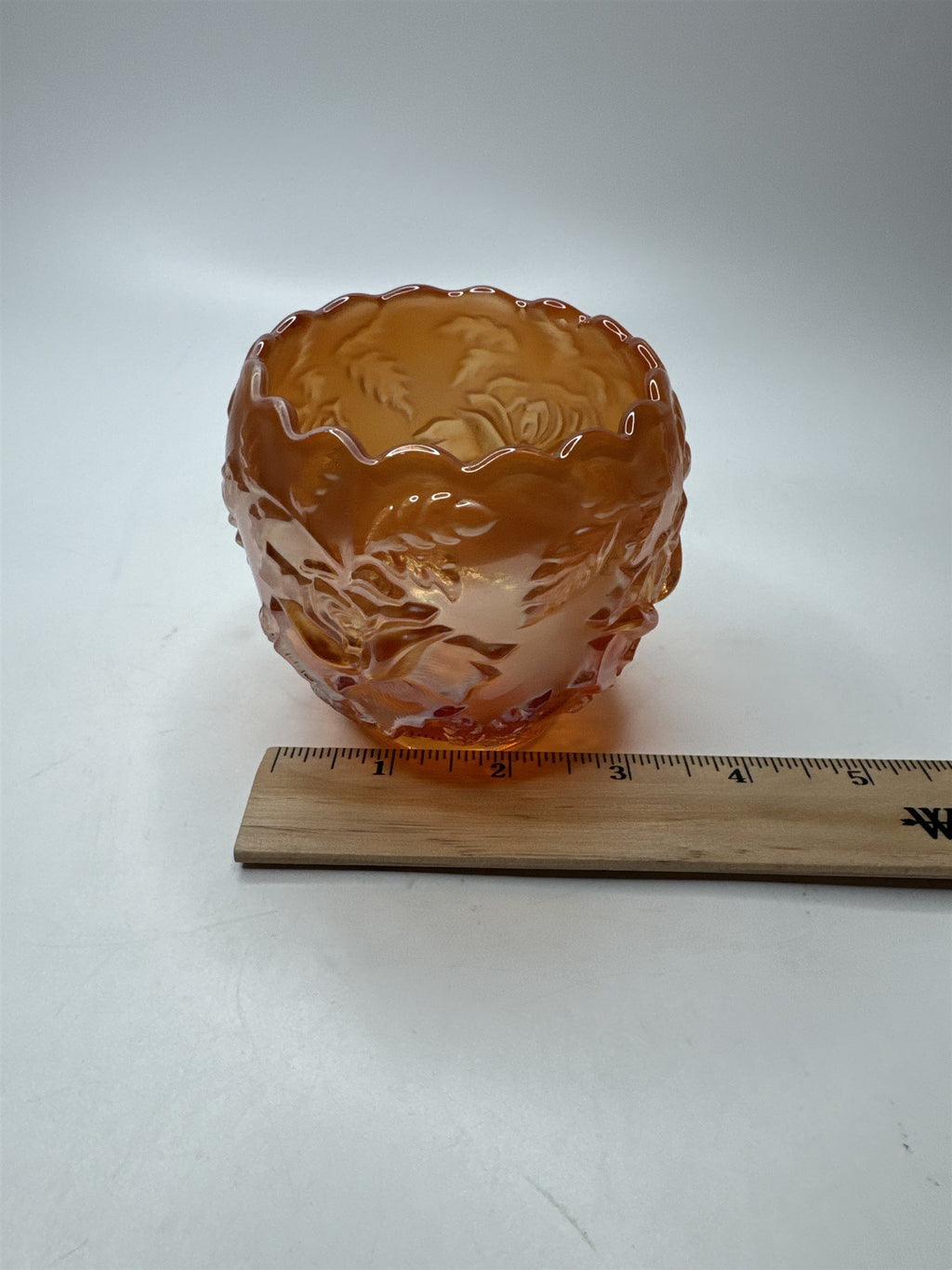 VINTAGE Dugan Wreath of Roses Marigold Carnival Glass Rose Bowl 3.5" Tall