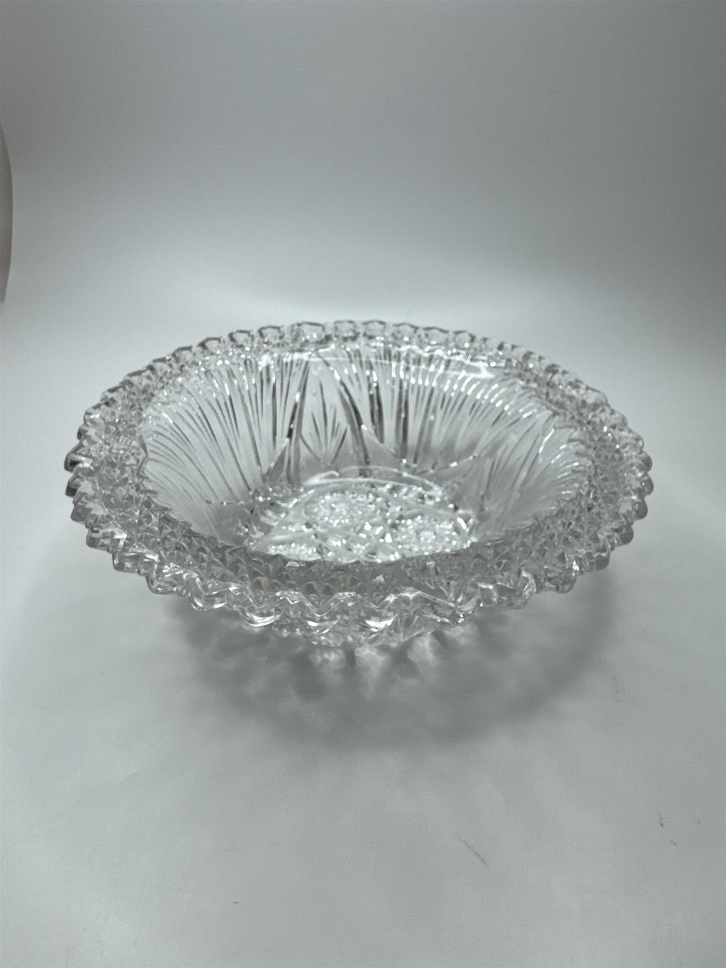 Vtg EAPG US Clear Cut Glass Comet in The Stars Zig Zag Pattern Heavy Bowl