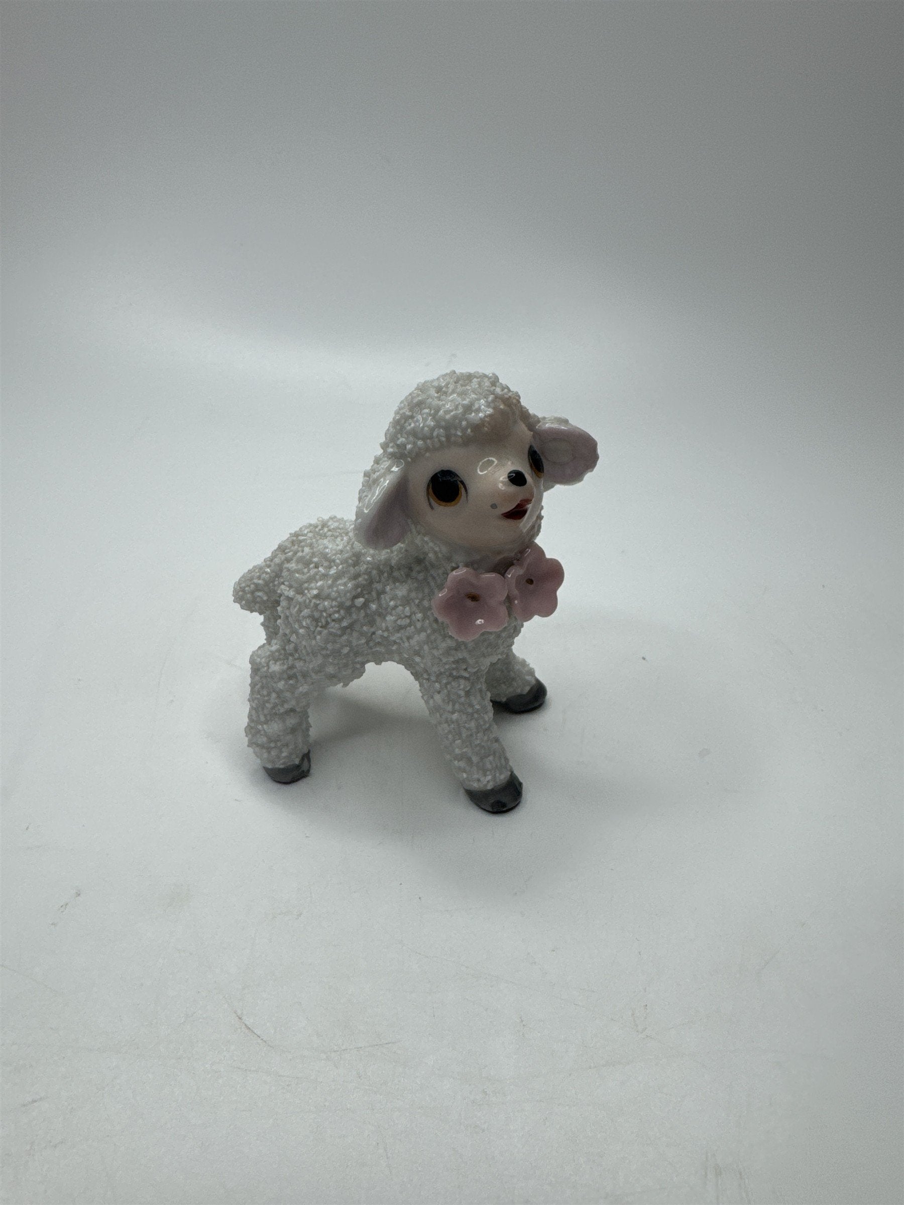 Anthromorphic Porcelain Floral Lamb Sugar Textured Spaghetti Lamb