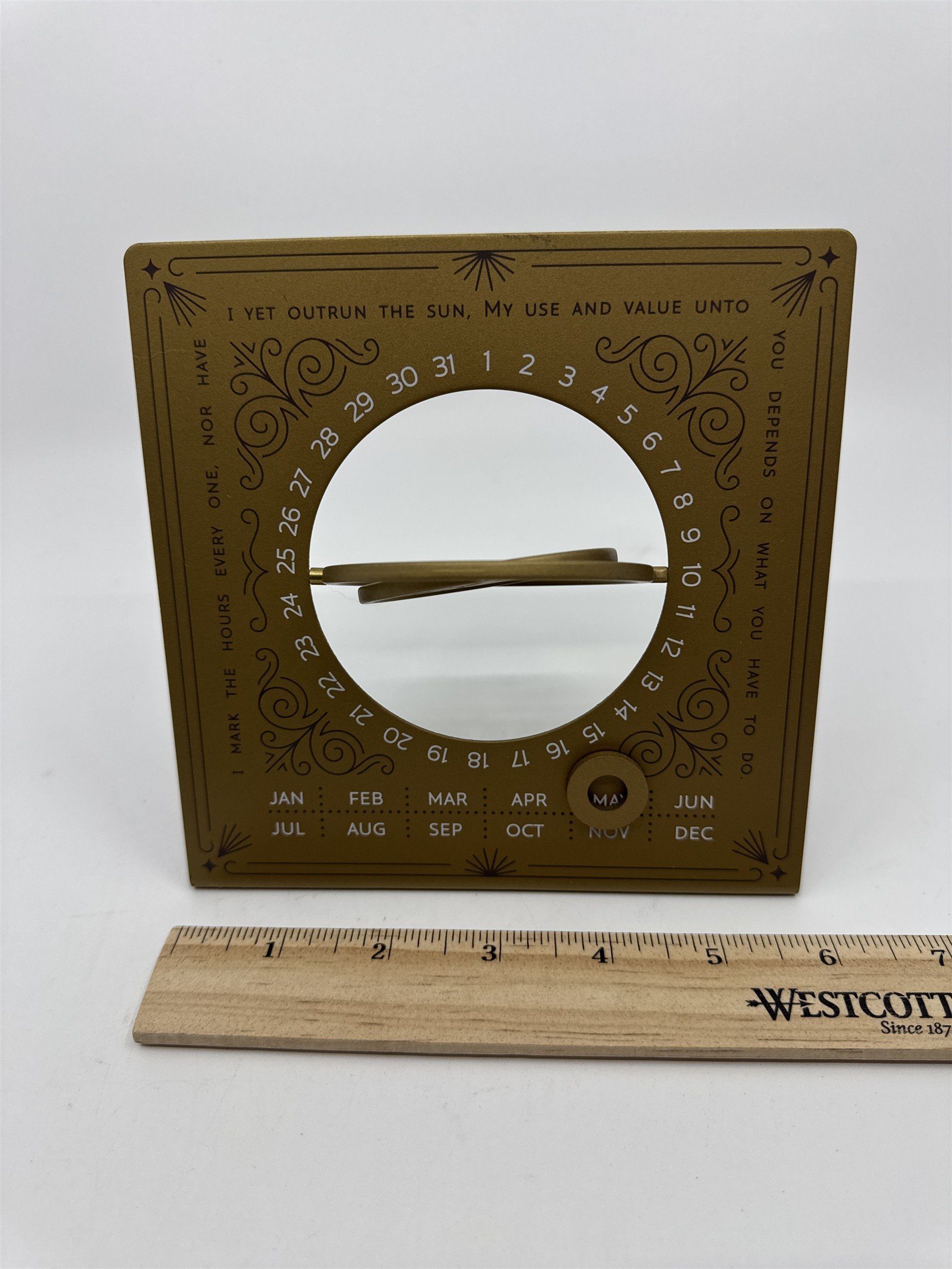 Harry Potter Hallmark Gold Perpetual Desk Calendar Time Turner W/ Magnet