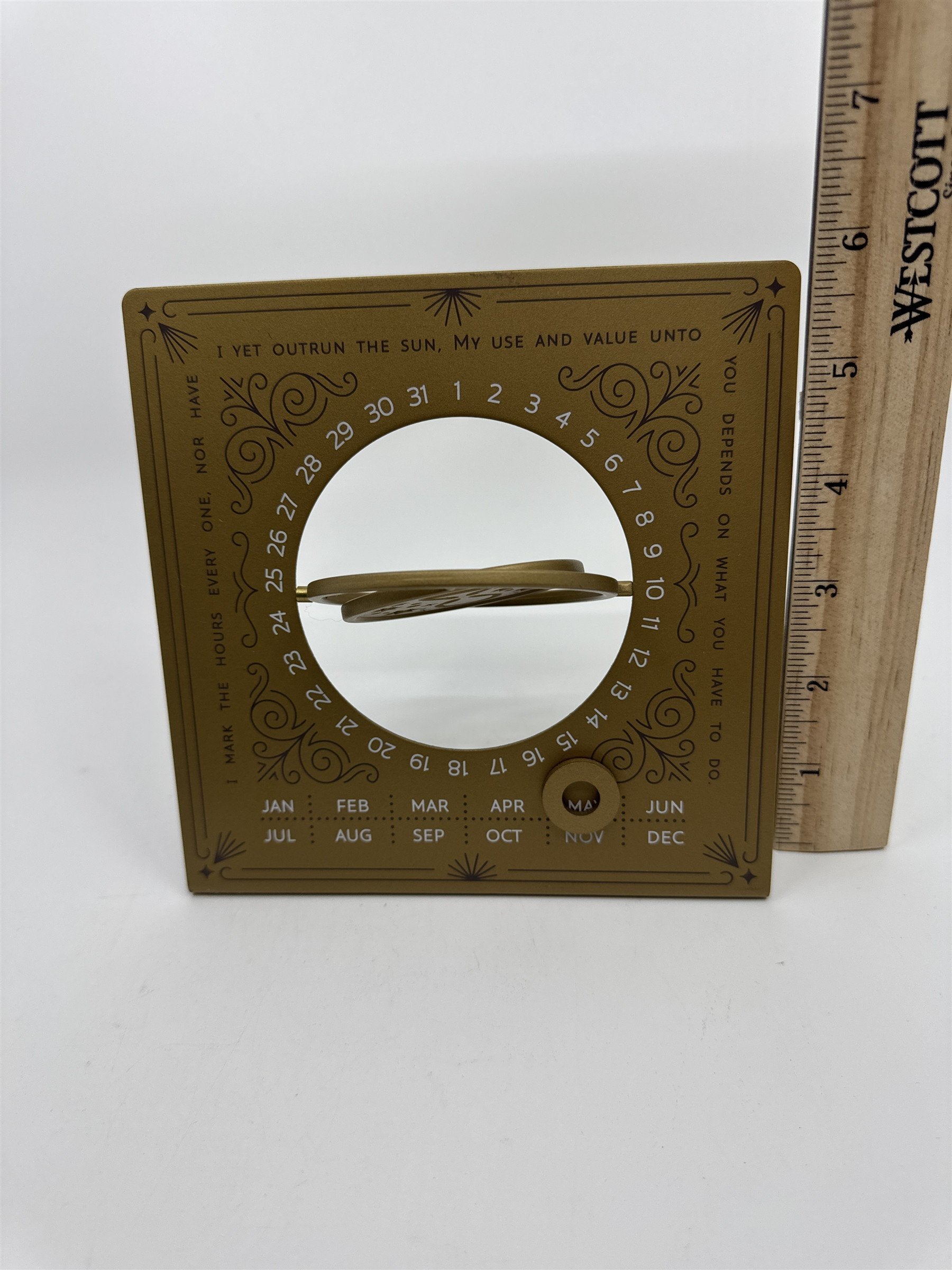 Harry Potter Hallmark Gold Perpetual Desk Calendar Time Turner W/ Magnet