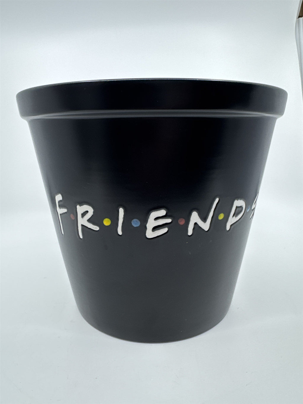 Warner Brothers TV Series Friends Ceramic Popcorn Serving Bucket/Bowl