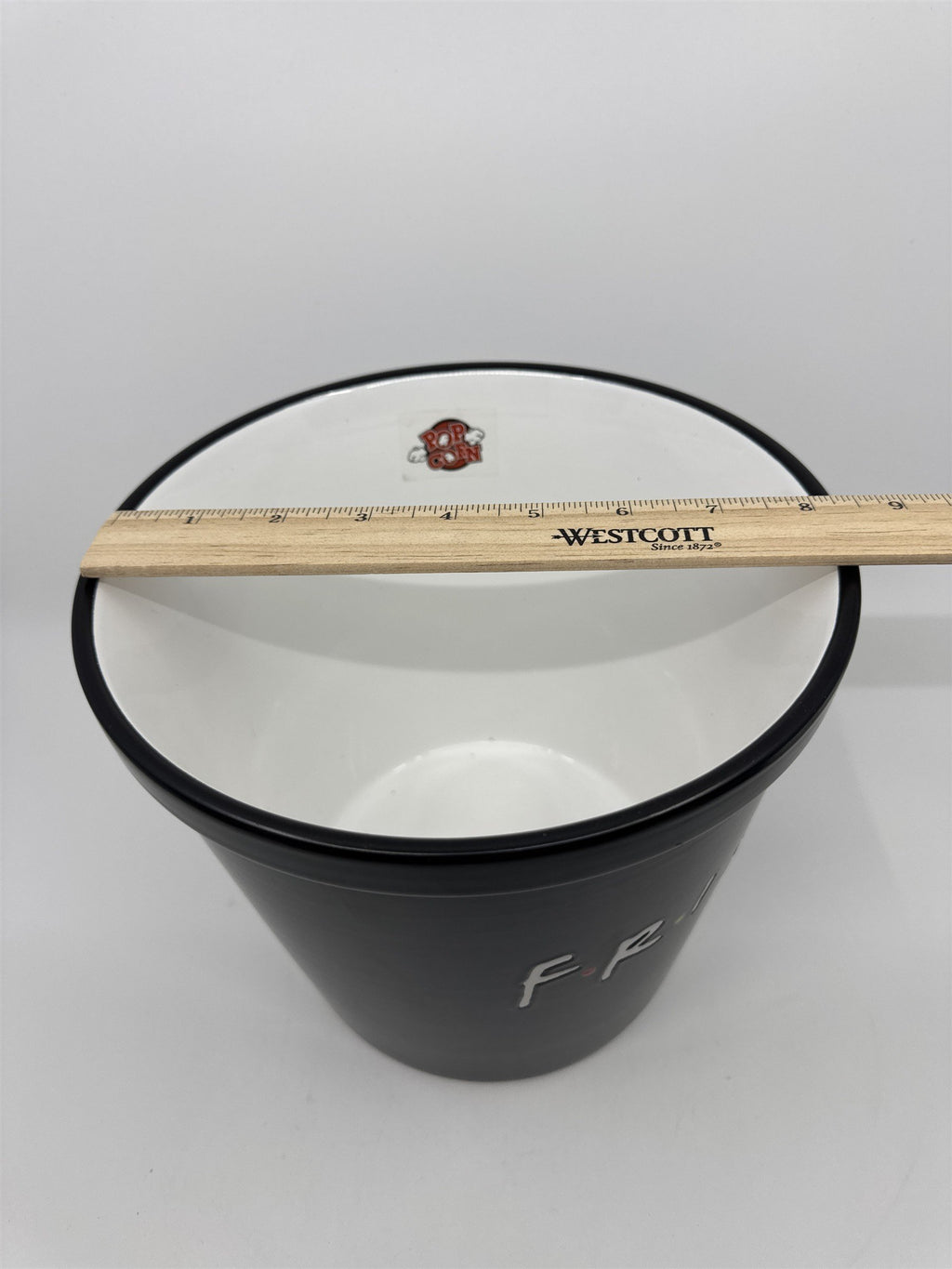 Warner Brothers TV Series Friends Ceramic Popcorn Serving Bucket/Bowl