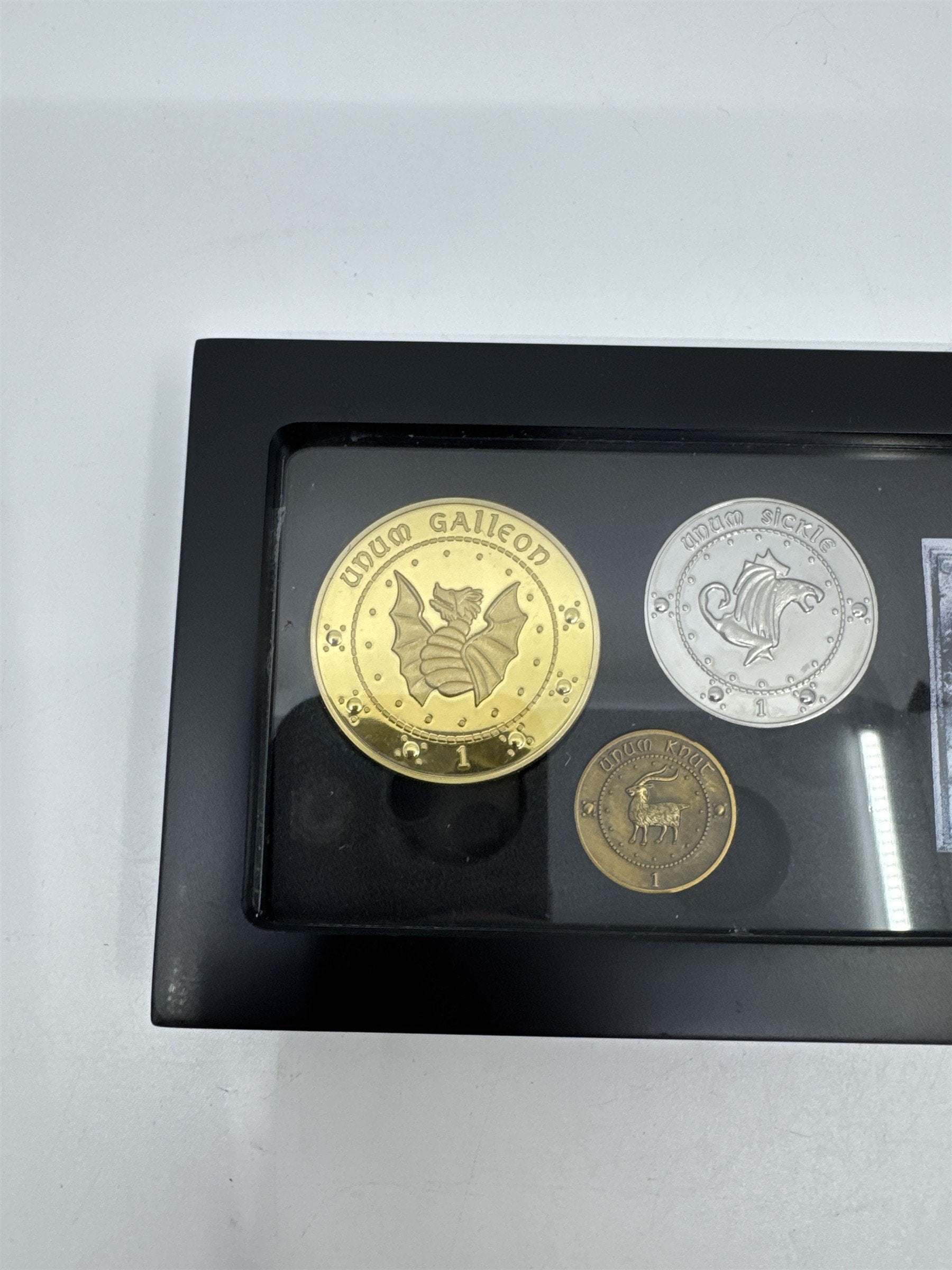 Harry Potter Gringotts Bank Coin Collection W/ Case Noble Collection