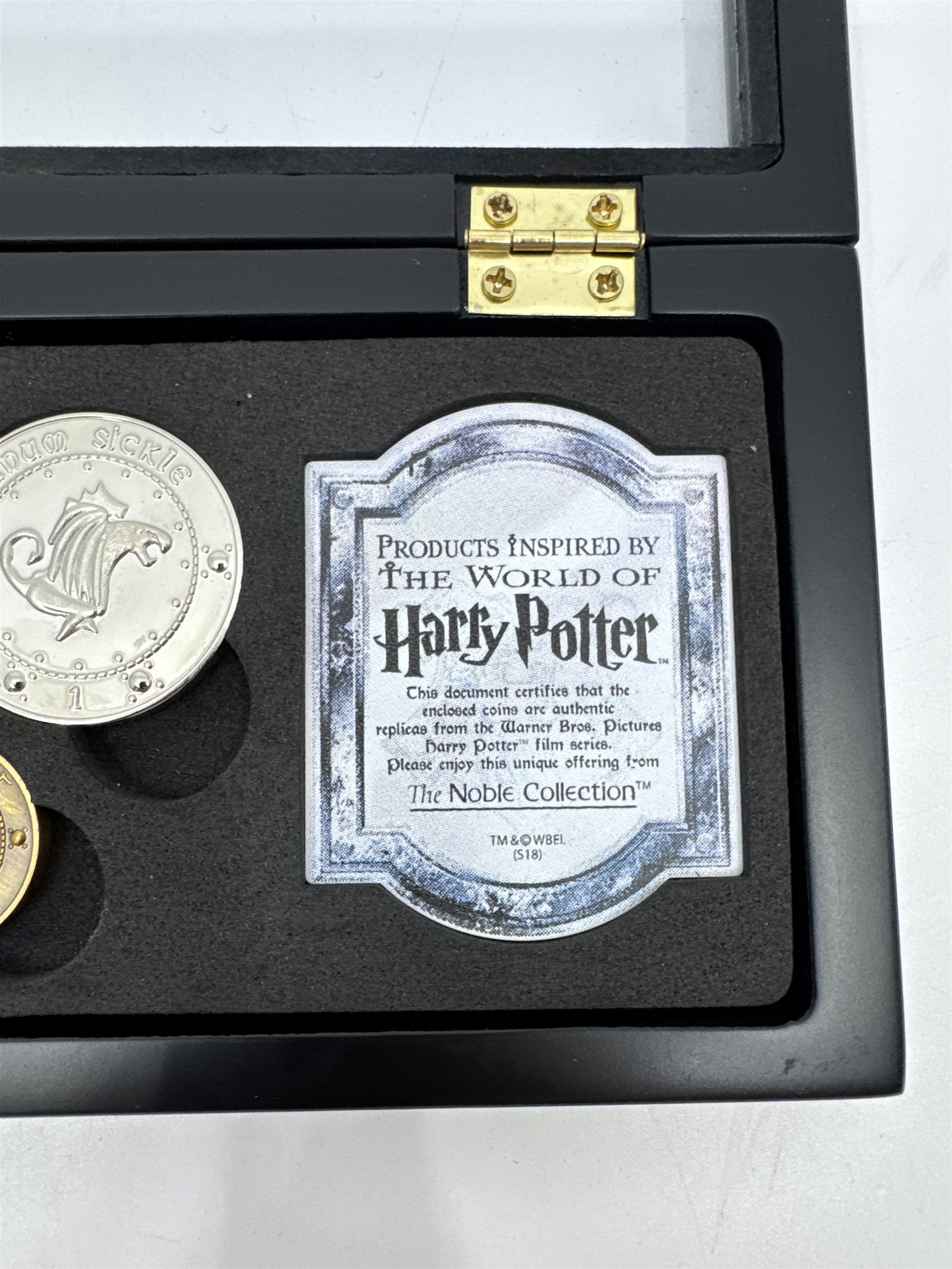 Harry Potter Gringotts Bank Coin Collection W/ Case Noble Collection