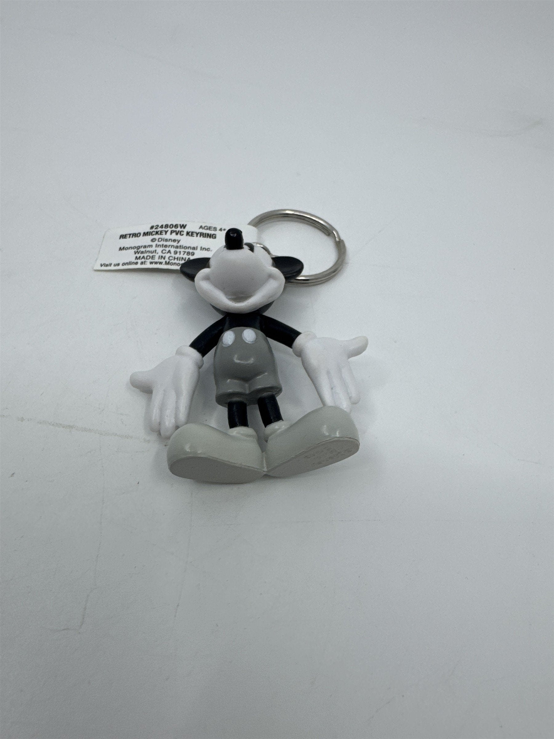 Walt Disney World Retro Mickey Mouse PVC Keyring Keychain
