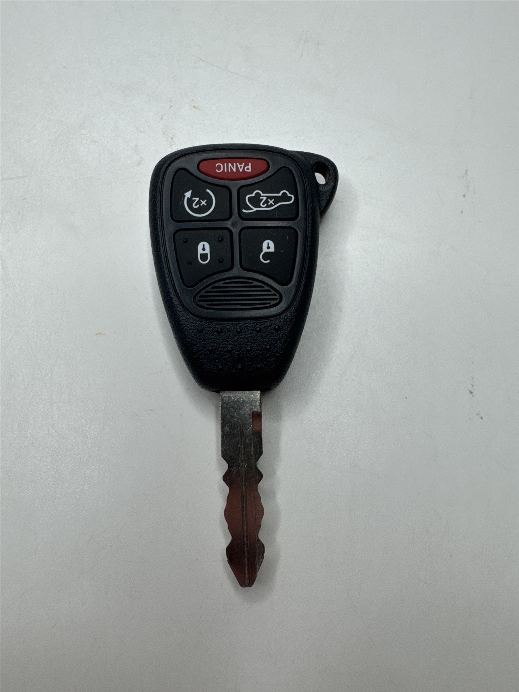 Chrysler Key from 2016 Chrysler 200 P/N 68092989A8 (Used - Key Already Cut)
