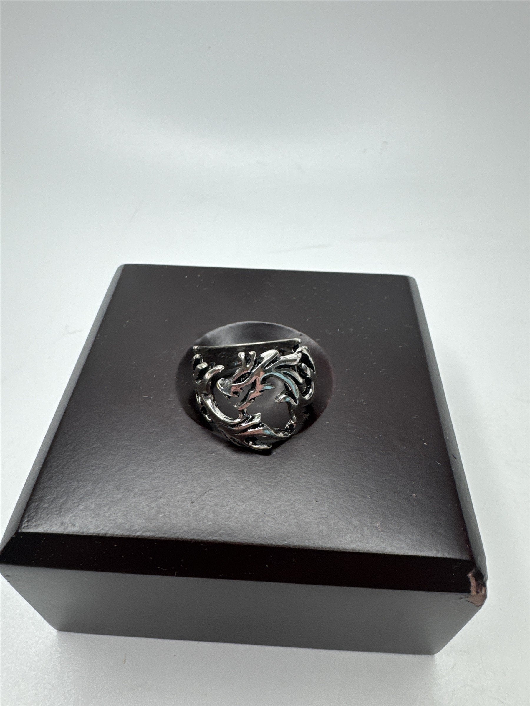 Silver Tone Metal Dragon Ring Fantasy Gothic Punk Retro Statement Jewelry Sz 8.5