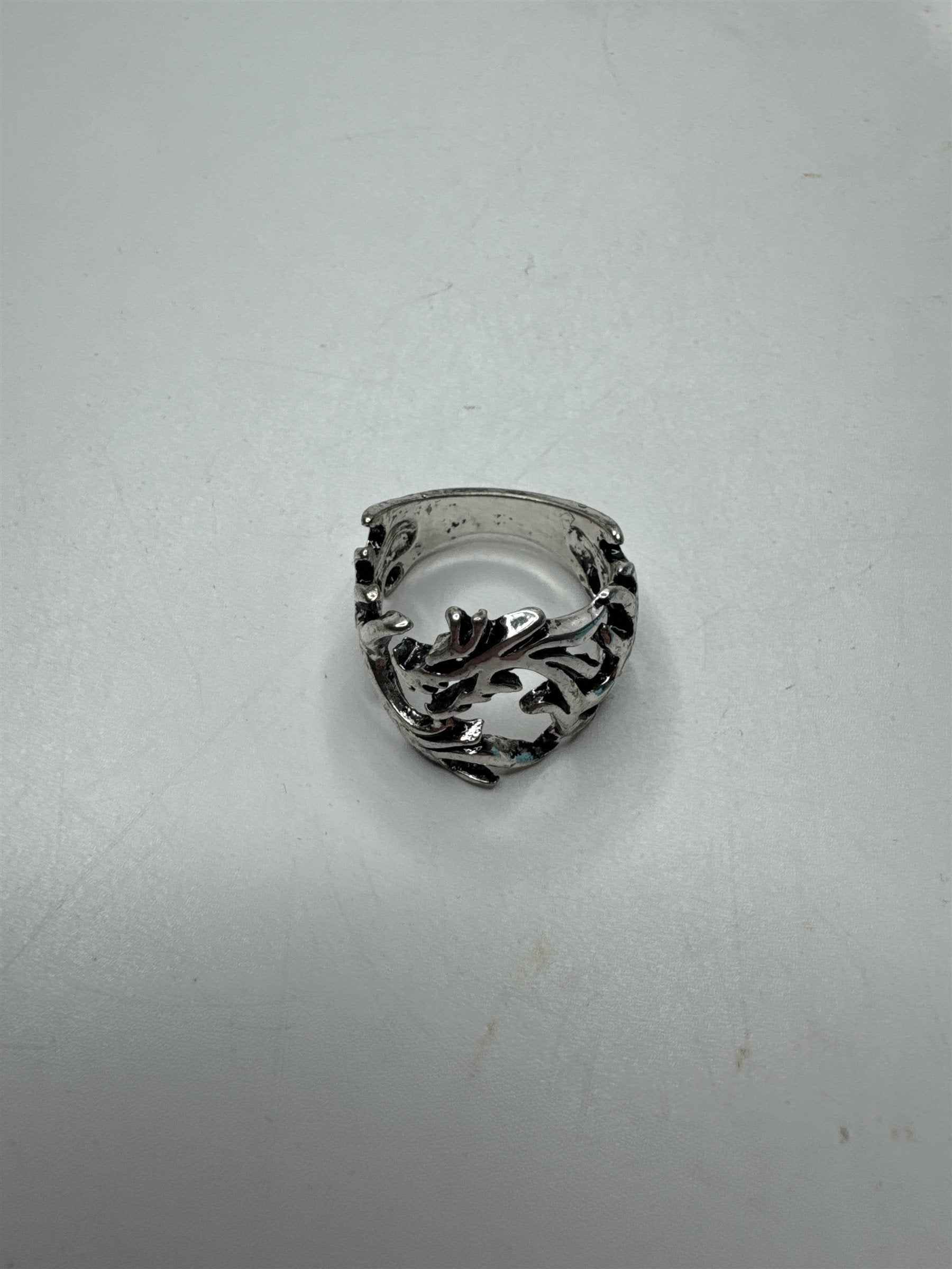 Silver Tone Metal Dragon Ring Fantasy Gothic Punk Retro Statement Jewelry Sz 8.5