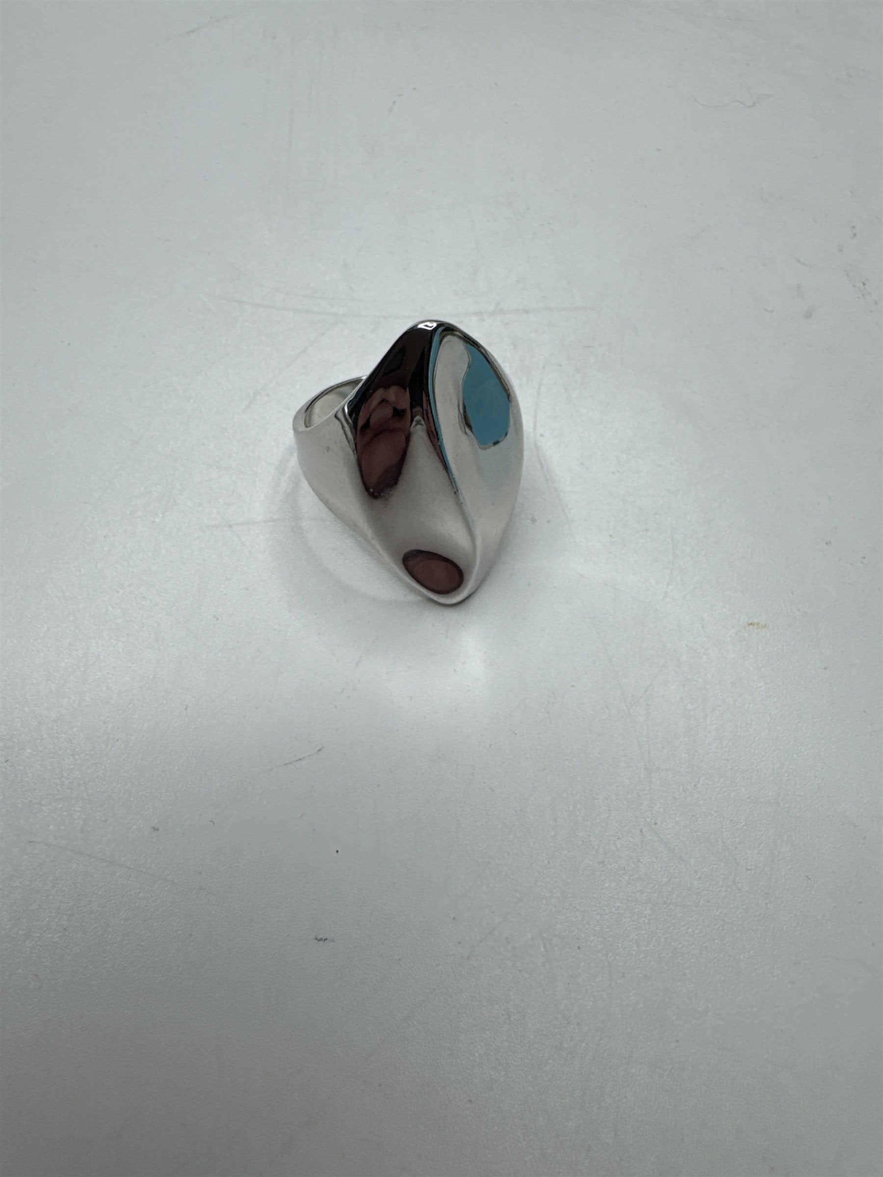 Size 7.75 Chunky Silver Swirl Ring Statement Modernist Boho Fashion Jewelry