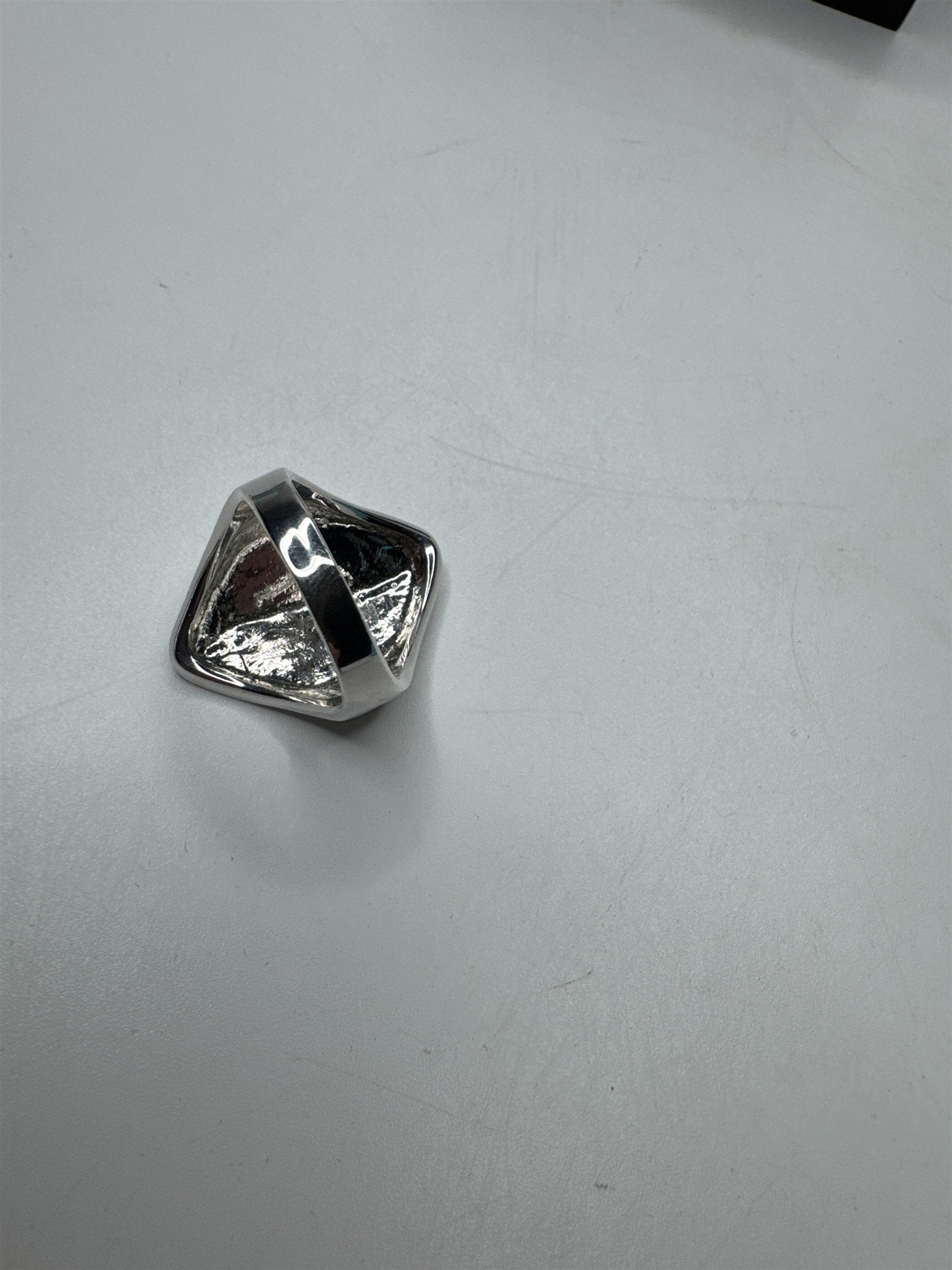 Size 7.75 Chunky Silver Swirl Ring Statement Modernist Boho Fashion Jewelry