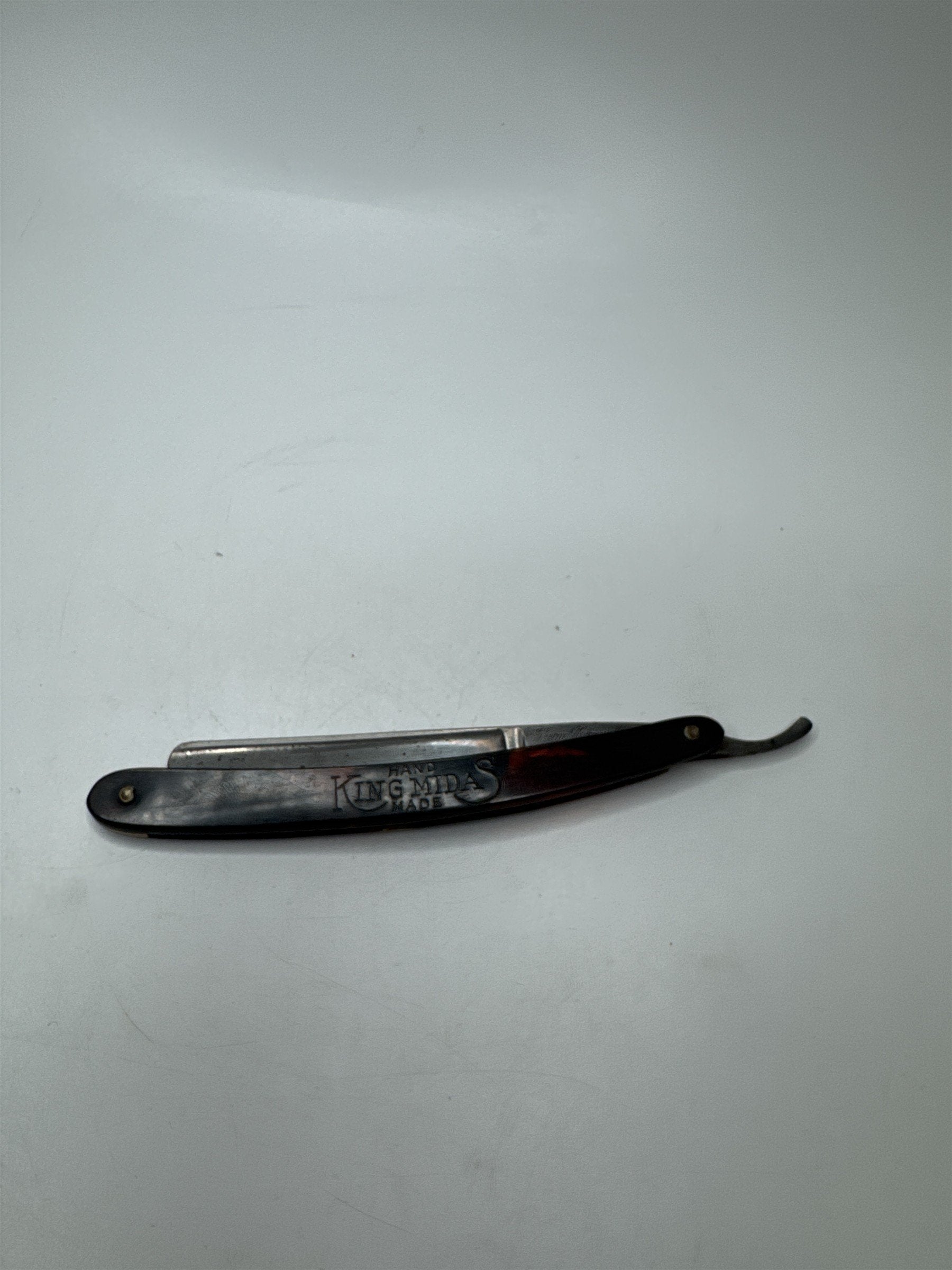 ANTIQUE Hand Made KING MIDAS Indiana PA Straight Edge Face Razor (Cracked)