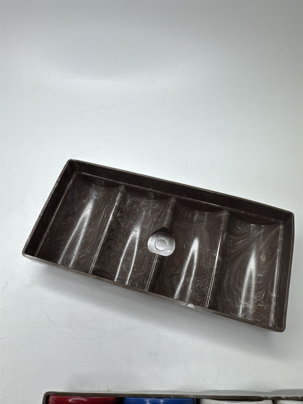 Retro Poker Chip Set in Swirl Resin Container Brown & White Vintage Game