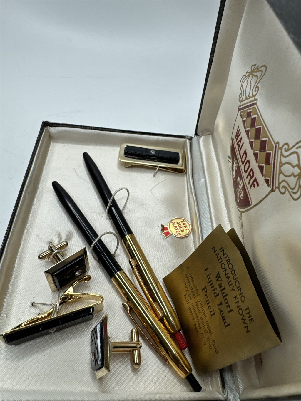 Vintage Waldorf 24kt Plated Liquid Lead Pencil, Money Clip, Tie Bar+Cufflink Set