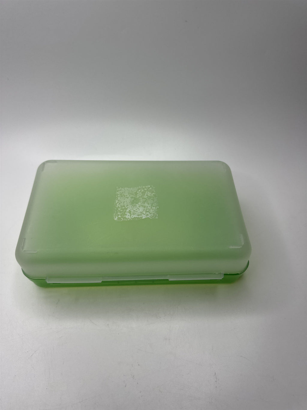 Vintage Plastic Pencil Box /w Hatch Latching Lid GREEN Unbranded