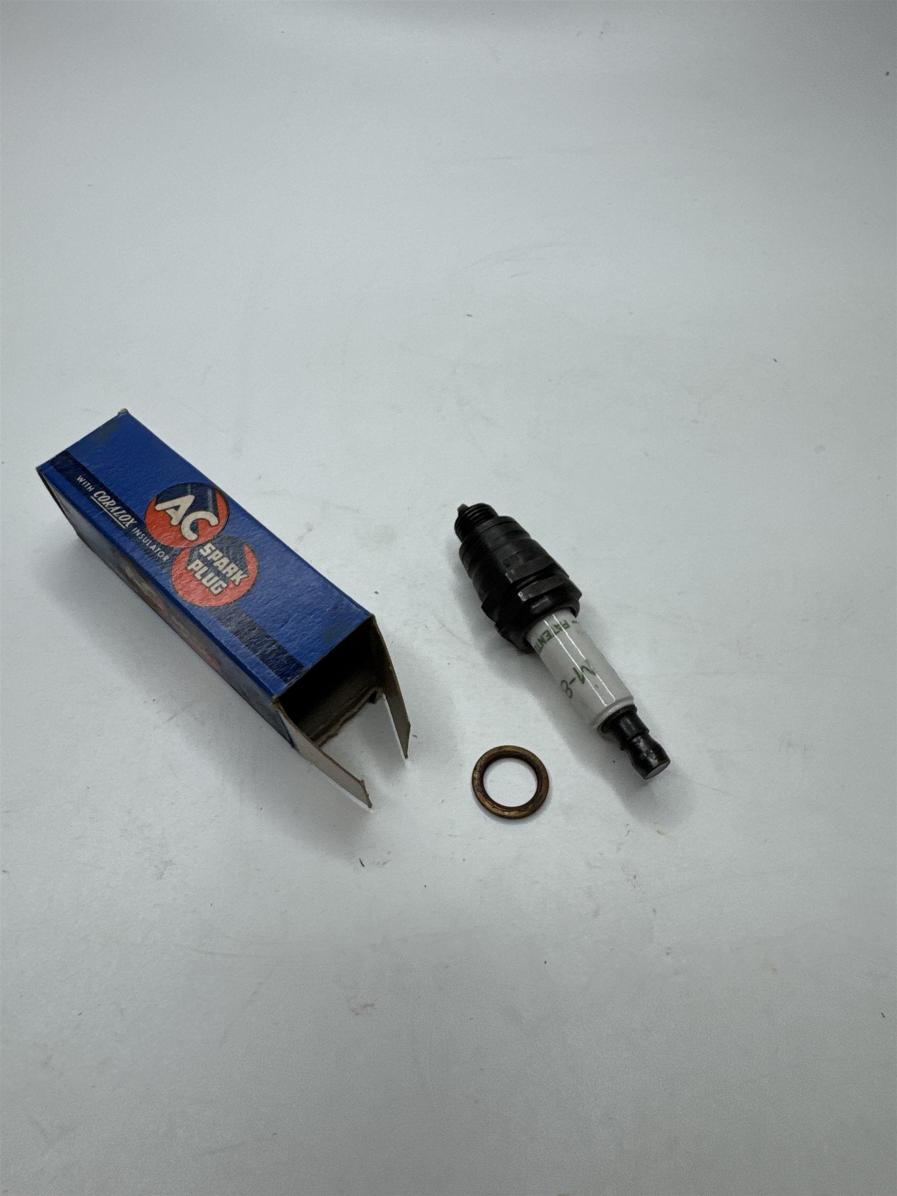 Vintage AC Spark Plug With Coralox Insulator M-8 10mm Thread 11/16" Hex