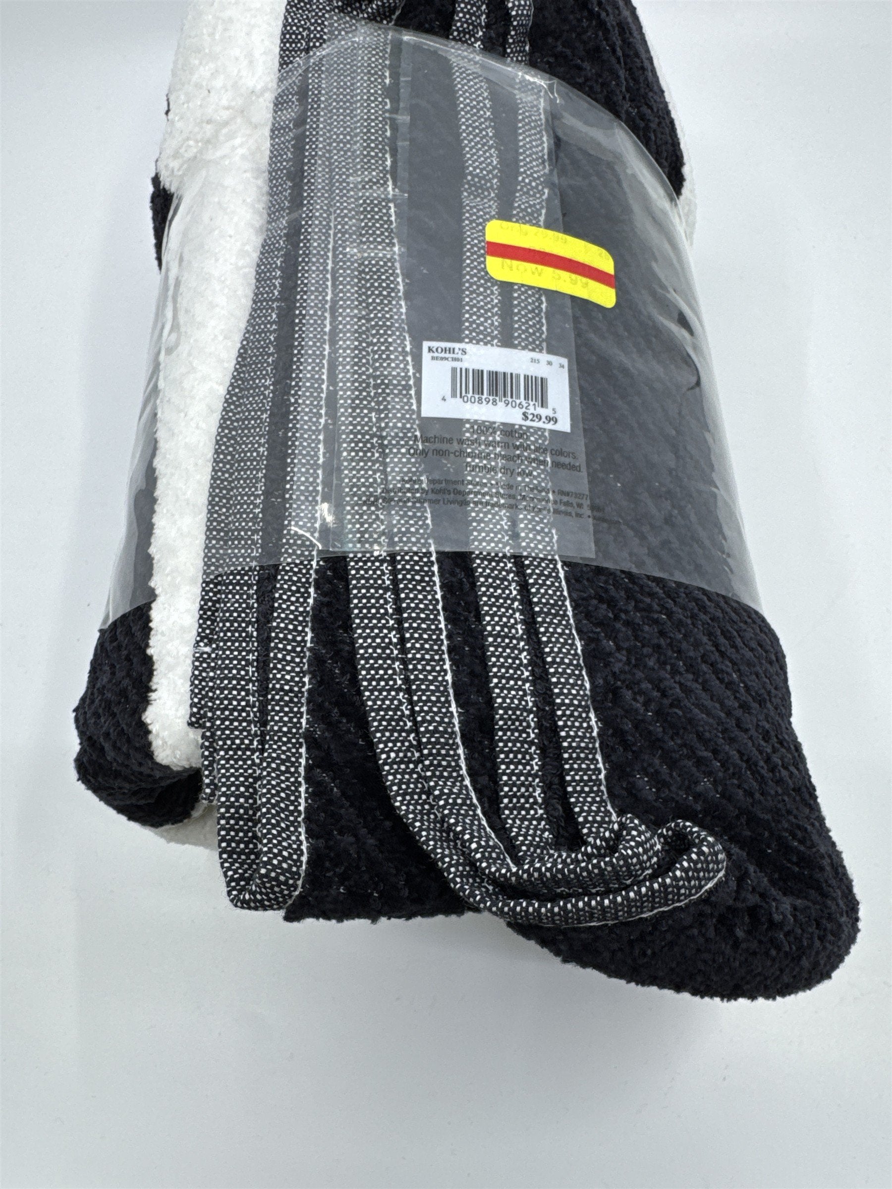 Black and White Striped Summer Living Lounge Chair Cover With Pocket 26 x 80"