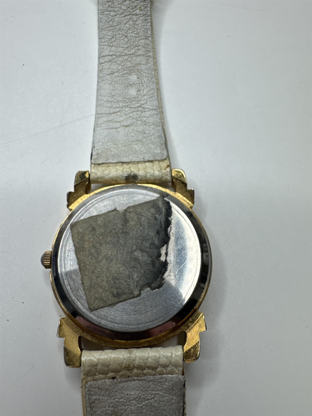 Womens Vienna Shell Face Wristwatch (Needs New Band) Distressed Vintage