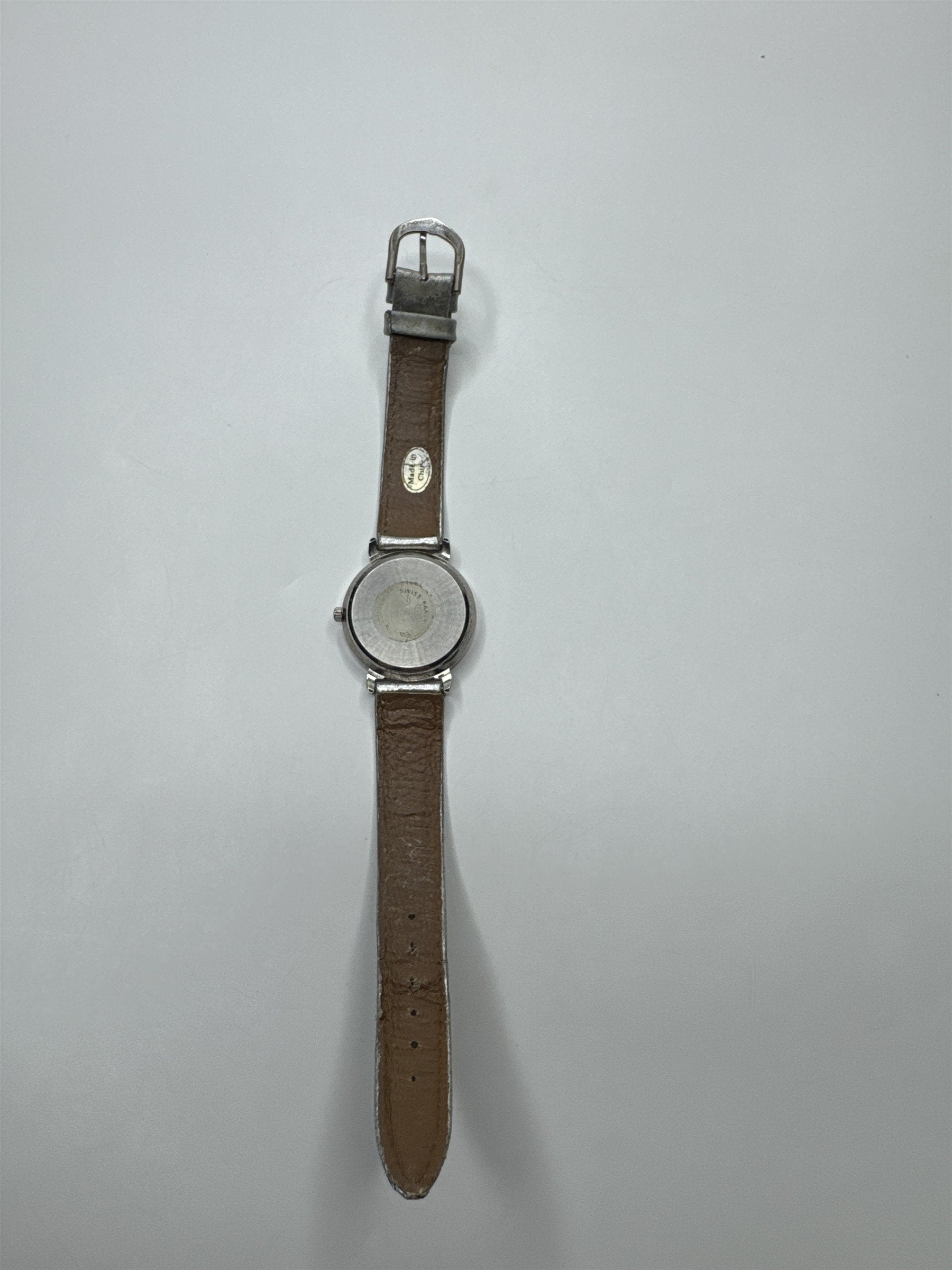 Womens Visage Wristwatch Sparkling Hearts Silver Toned Metallic Wristband