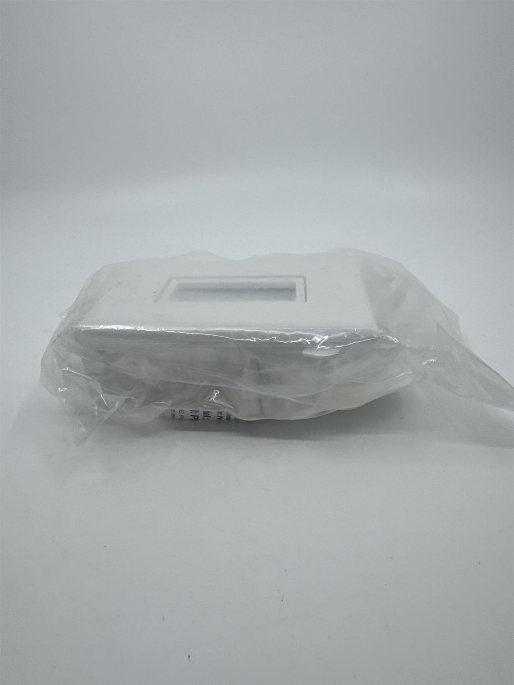 PowerBridge White Wall Plate and Mounting Bracket 1 Of Set
