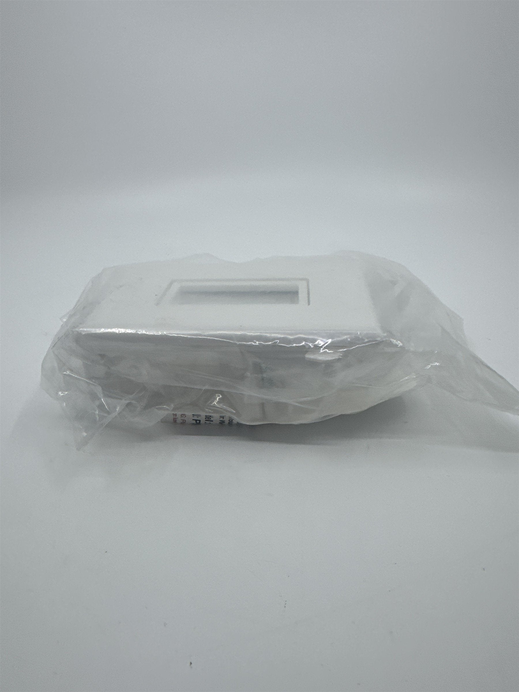 PowerBridge White Wall Plate and Mounting Bracket 1 Of Set