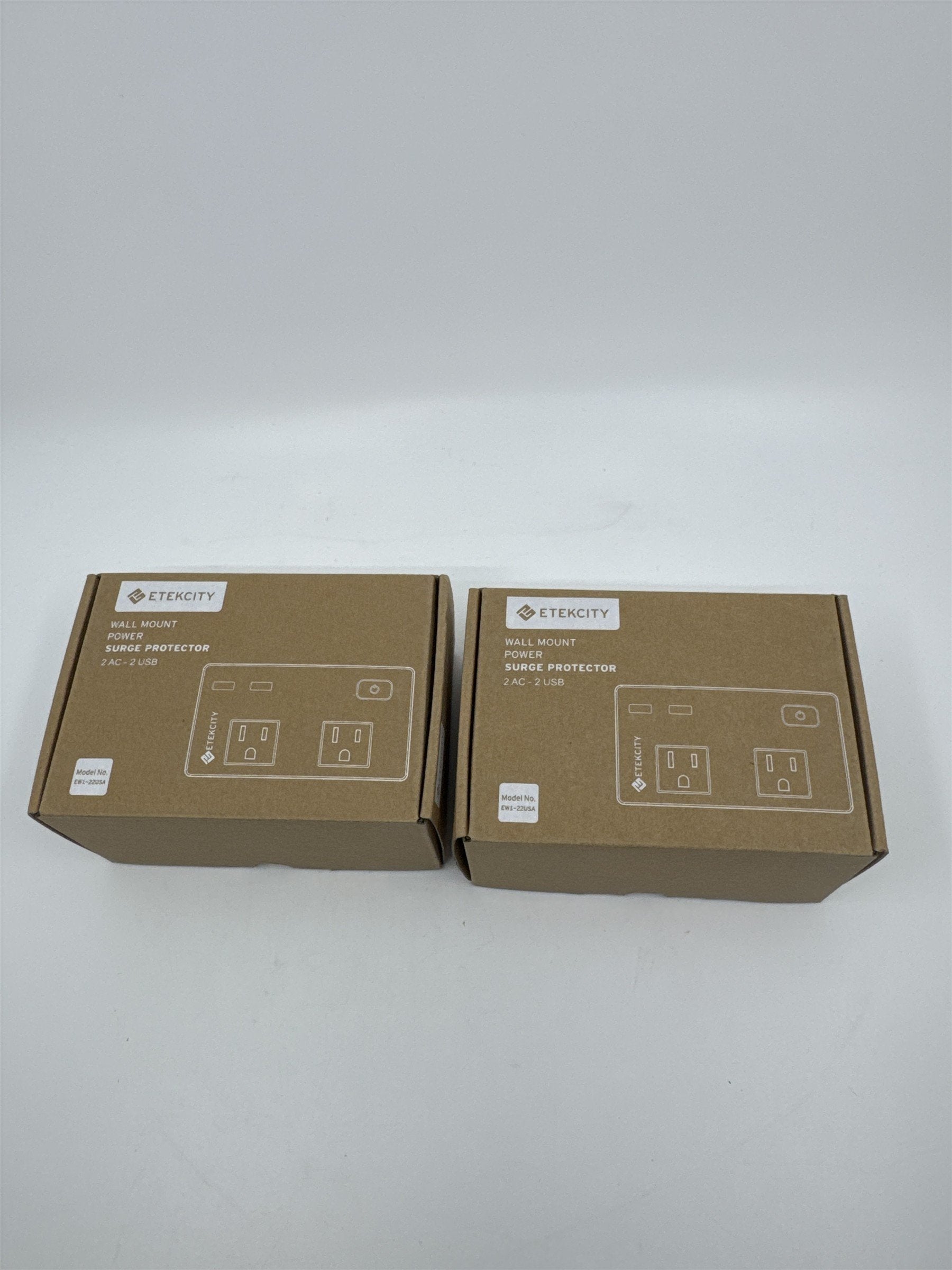 Set of Two Etekcity Wall Mount Power Surge Protectors 2 AC-2 USB Model EW1-22USA