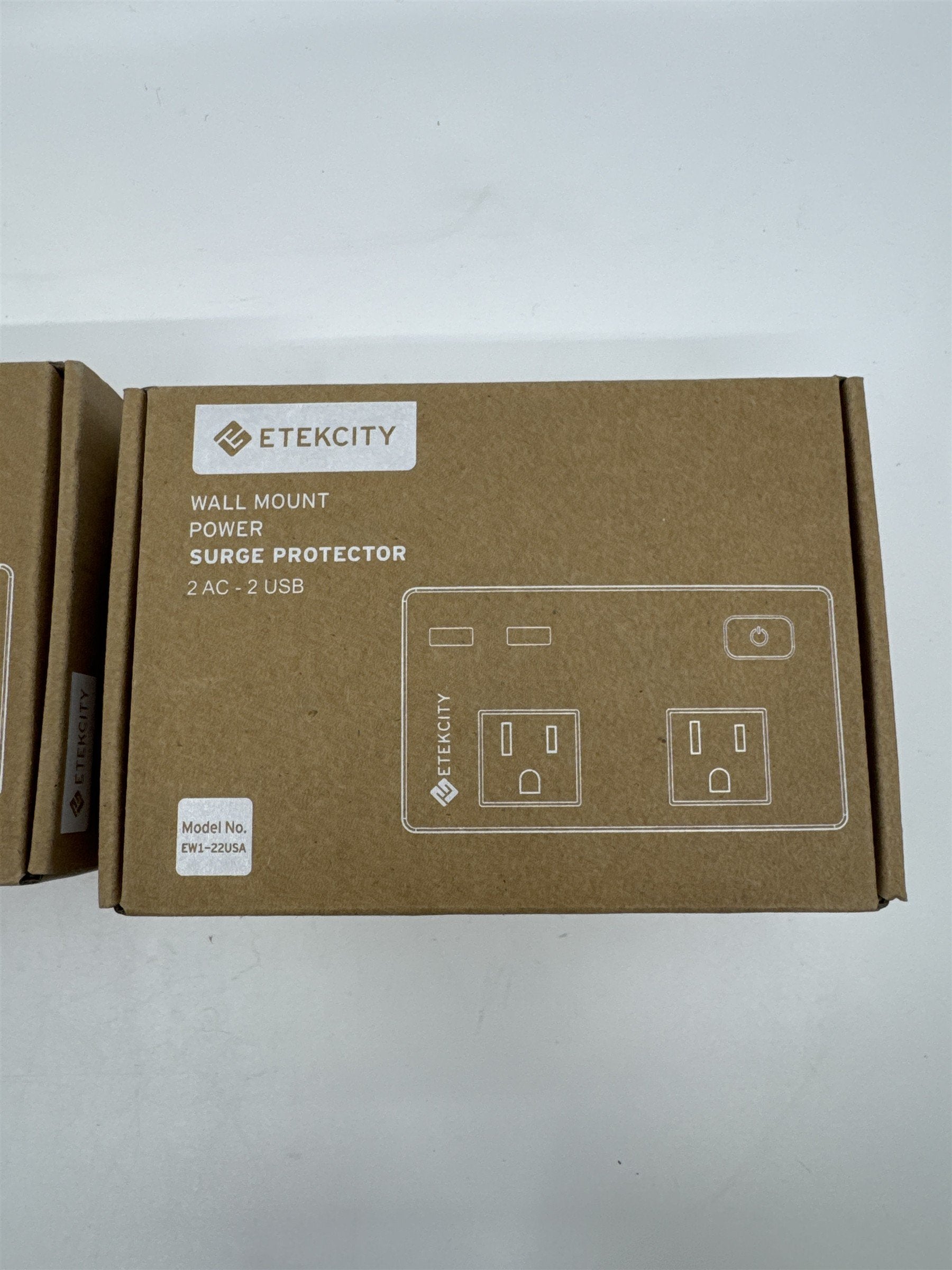 Set of Two Etekcity Wall Mount Power Surge Protectors 2 AC-2 USB Model EW1-22USA