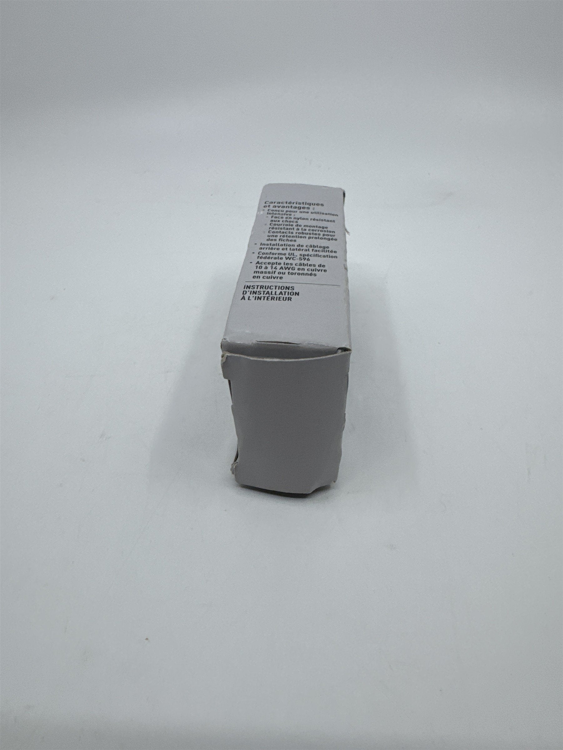 Legrand Commercial Duplex Outlet Back and Side Wire 20 AMP 125V
