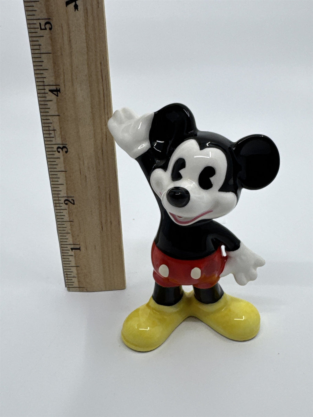 Vintage Walt Disney Mickey Mouse Japan Waving Mickey Mouse W/ Chipped Hand